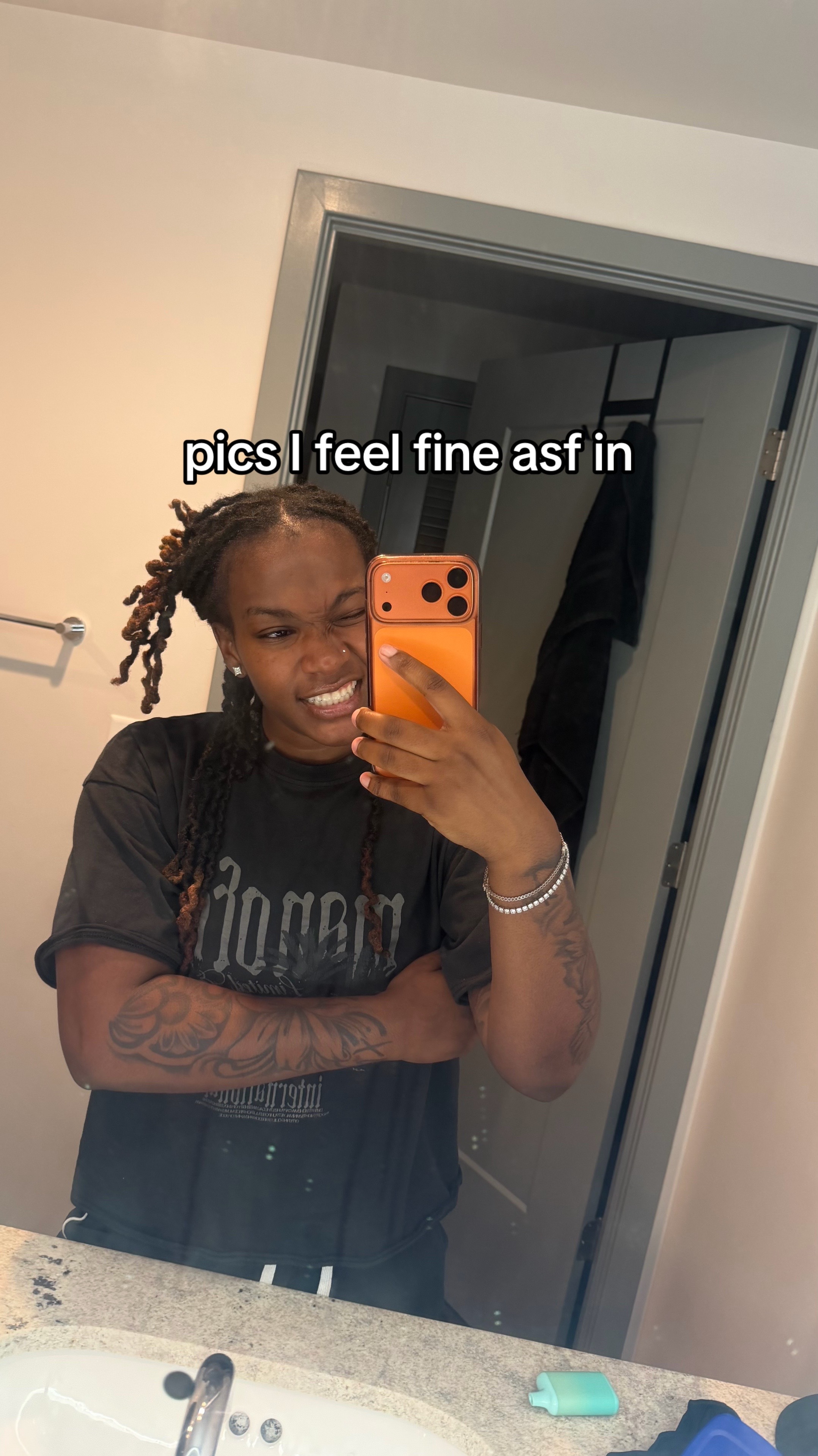 @T💫