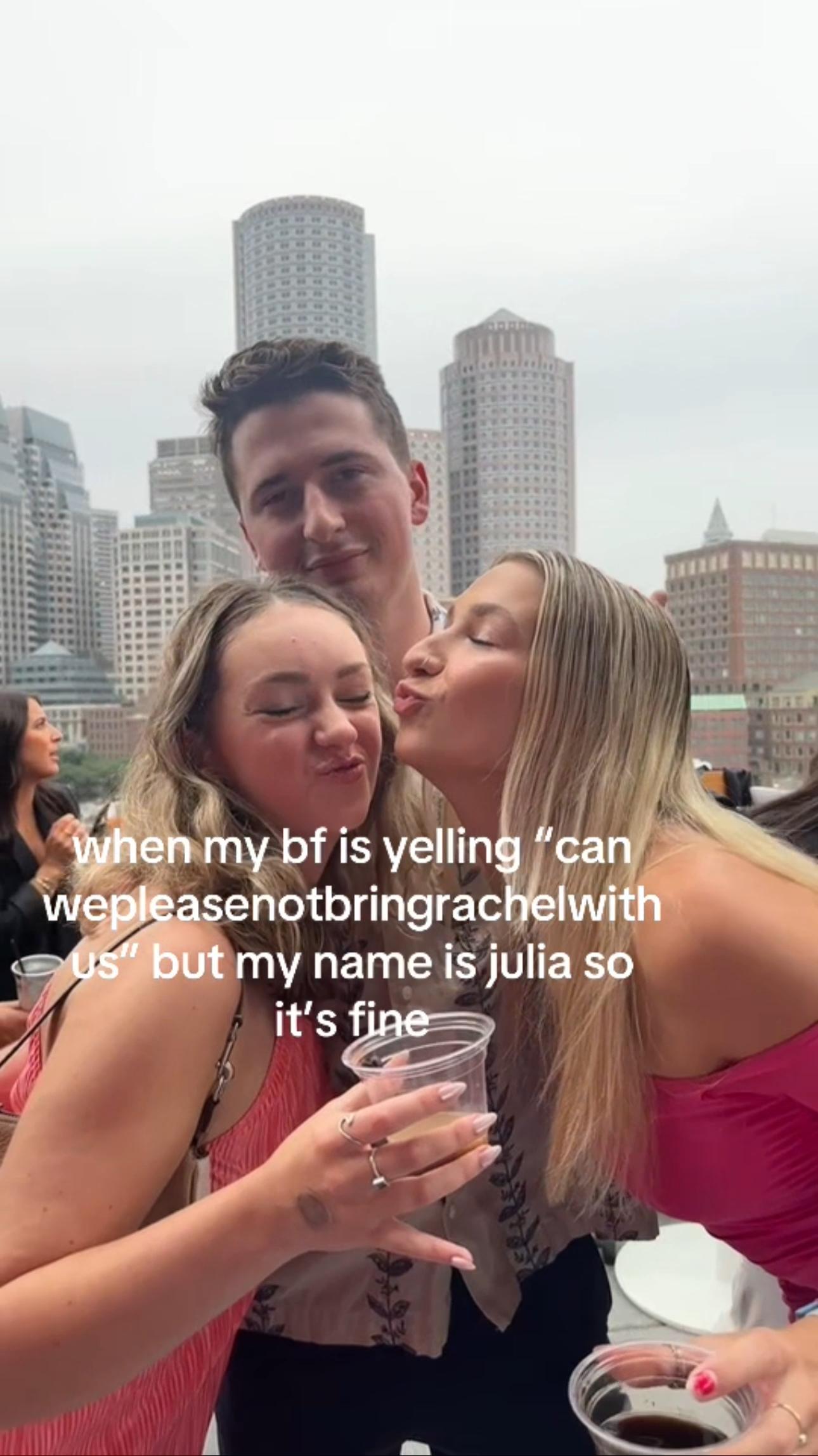 @juliaaudraa