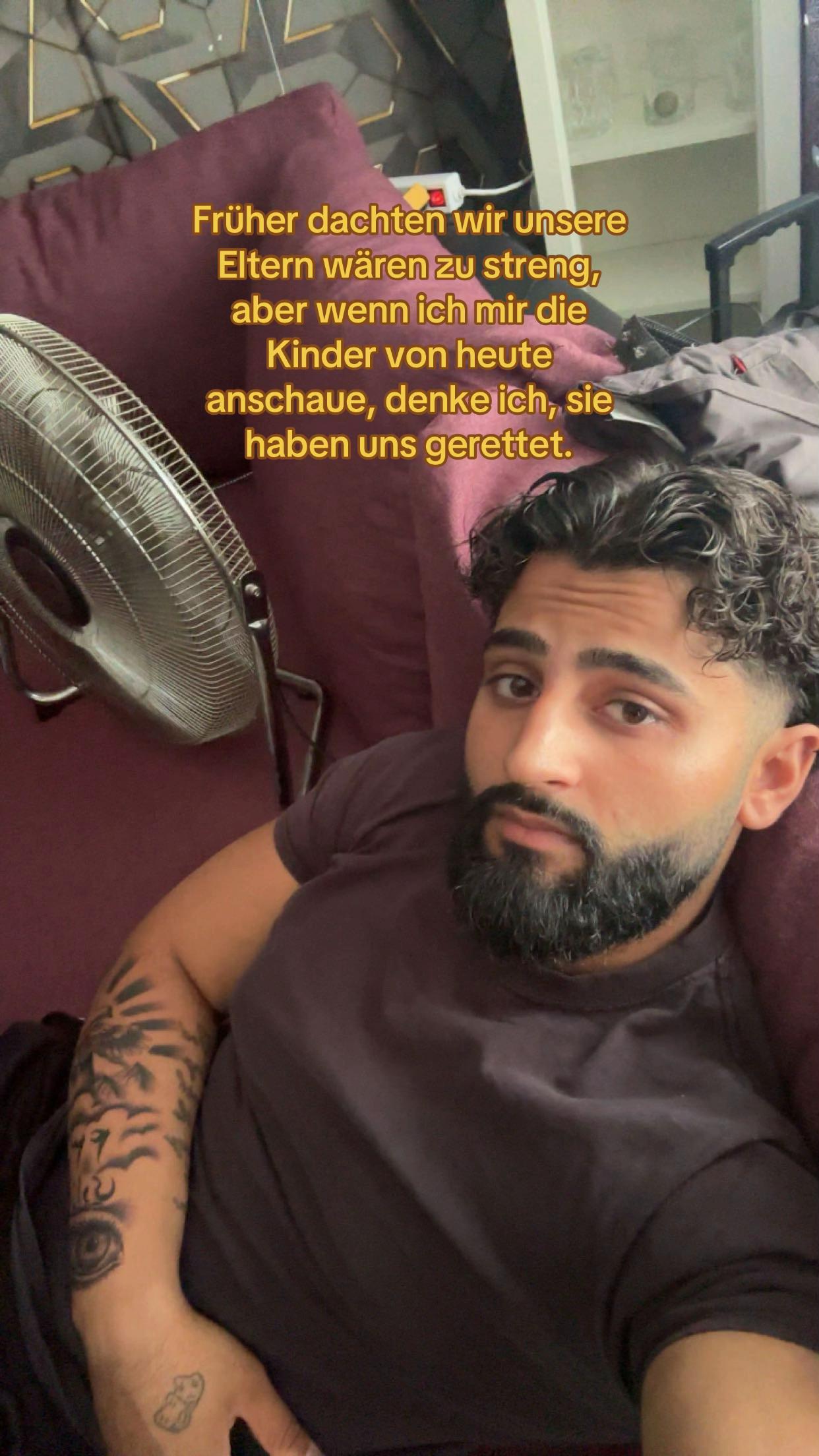 @r0han361