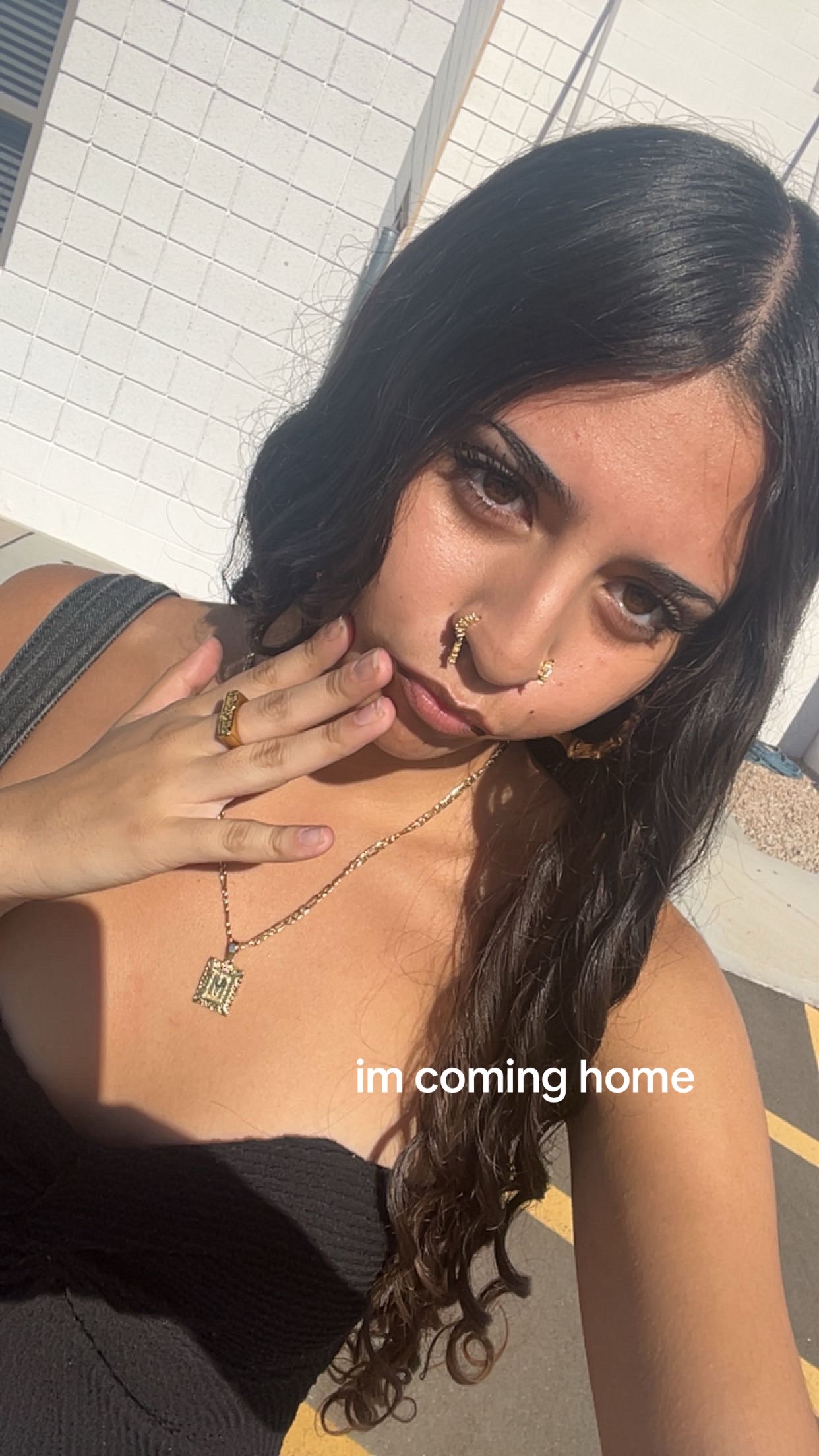 @️