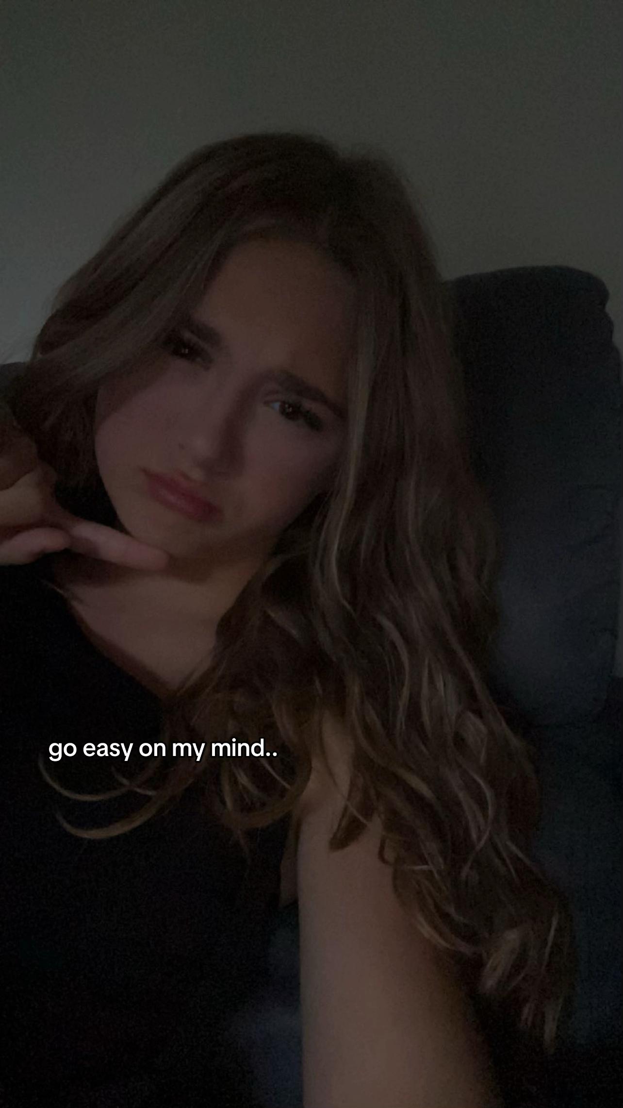 @𝔉𝔢𝔩𝔦𝔰𝔥𝔞