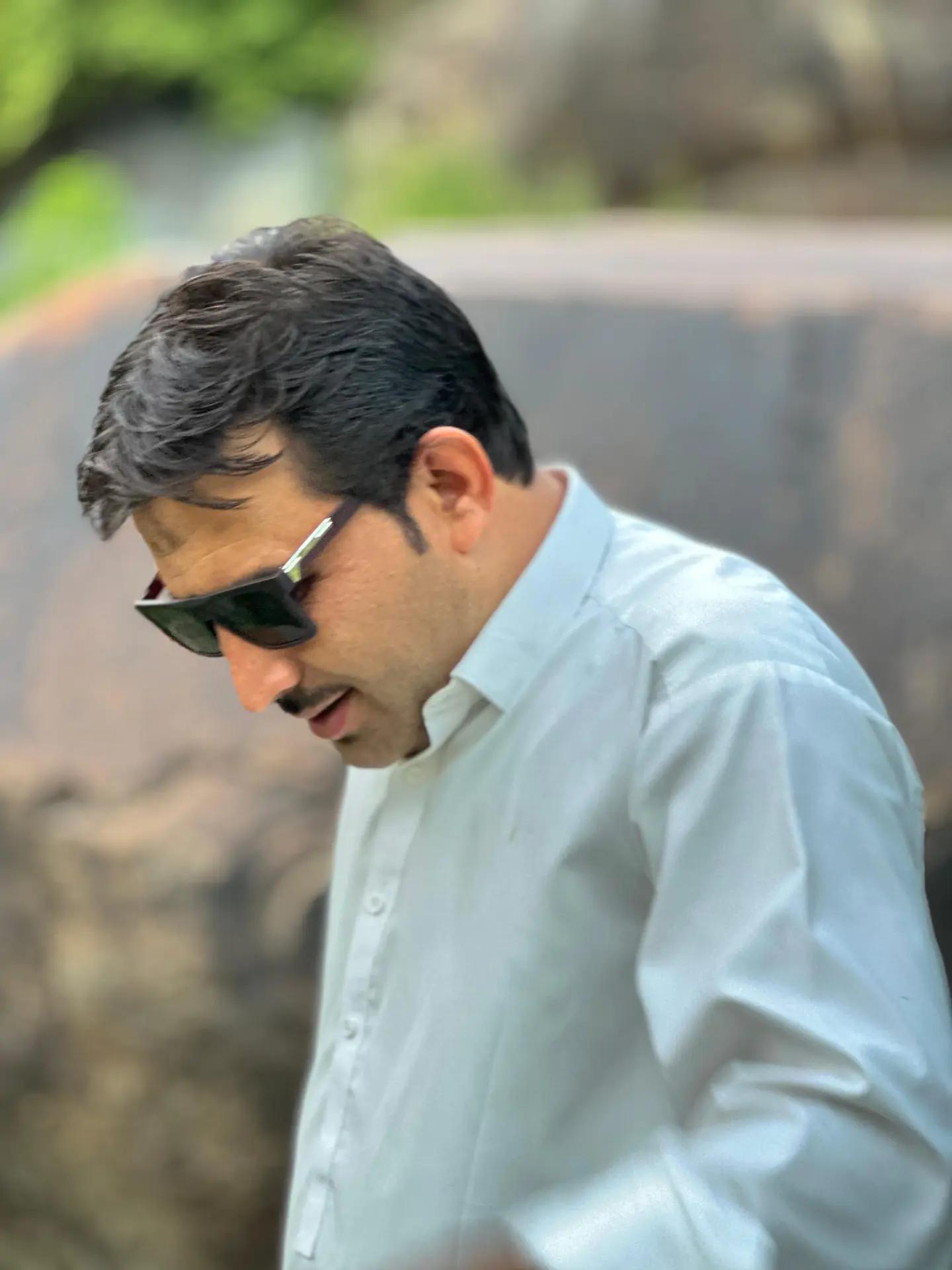 @Mujahidkamal