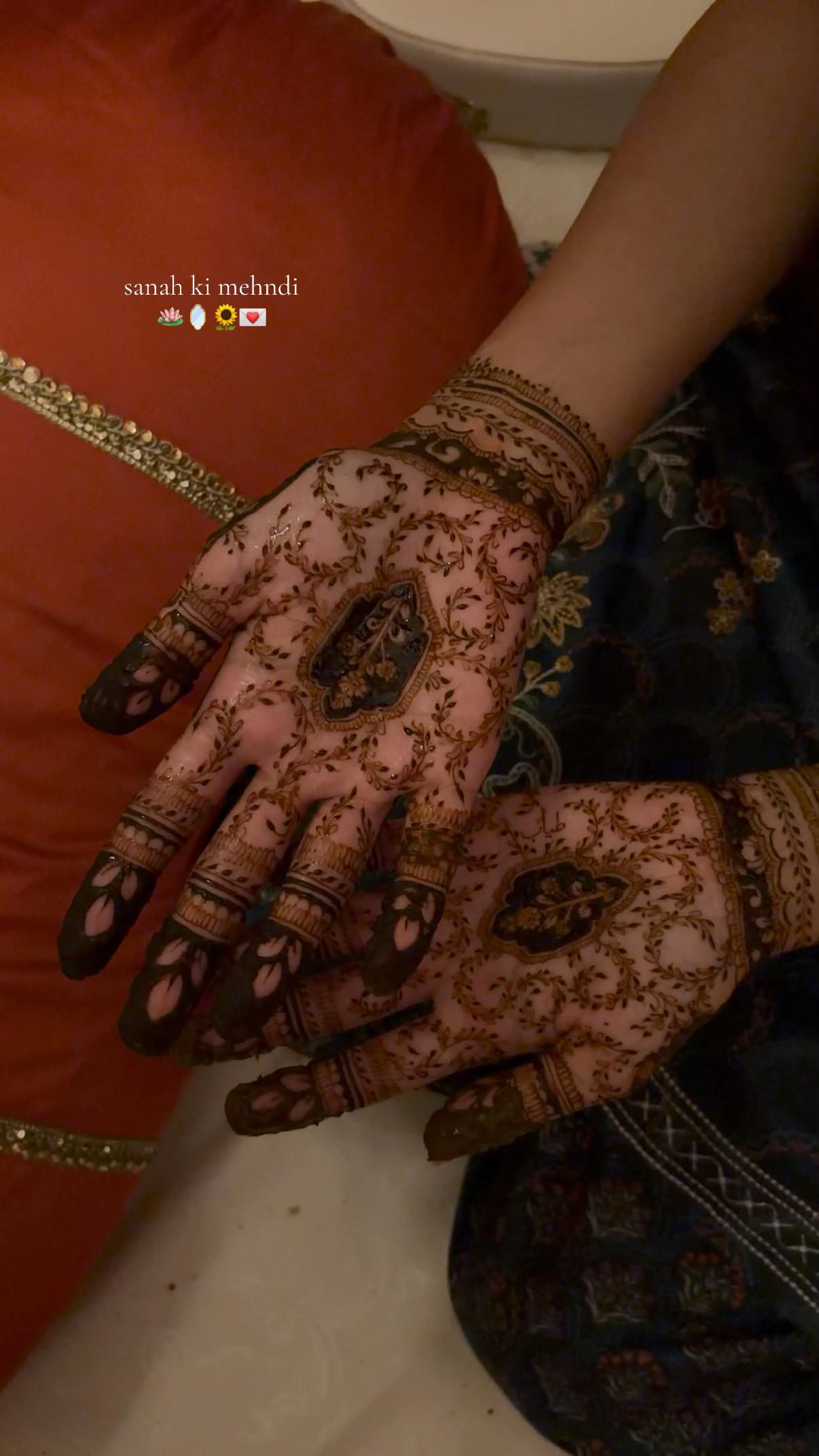 @BIRMINGHAM HENNA ARTIST