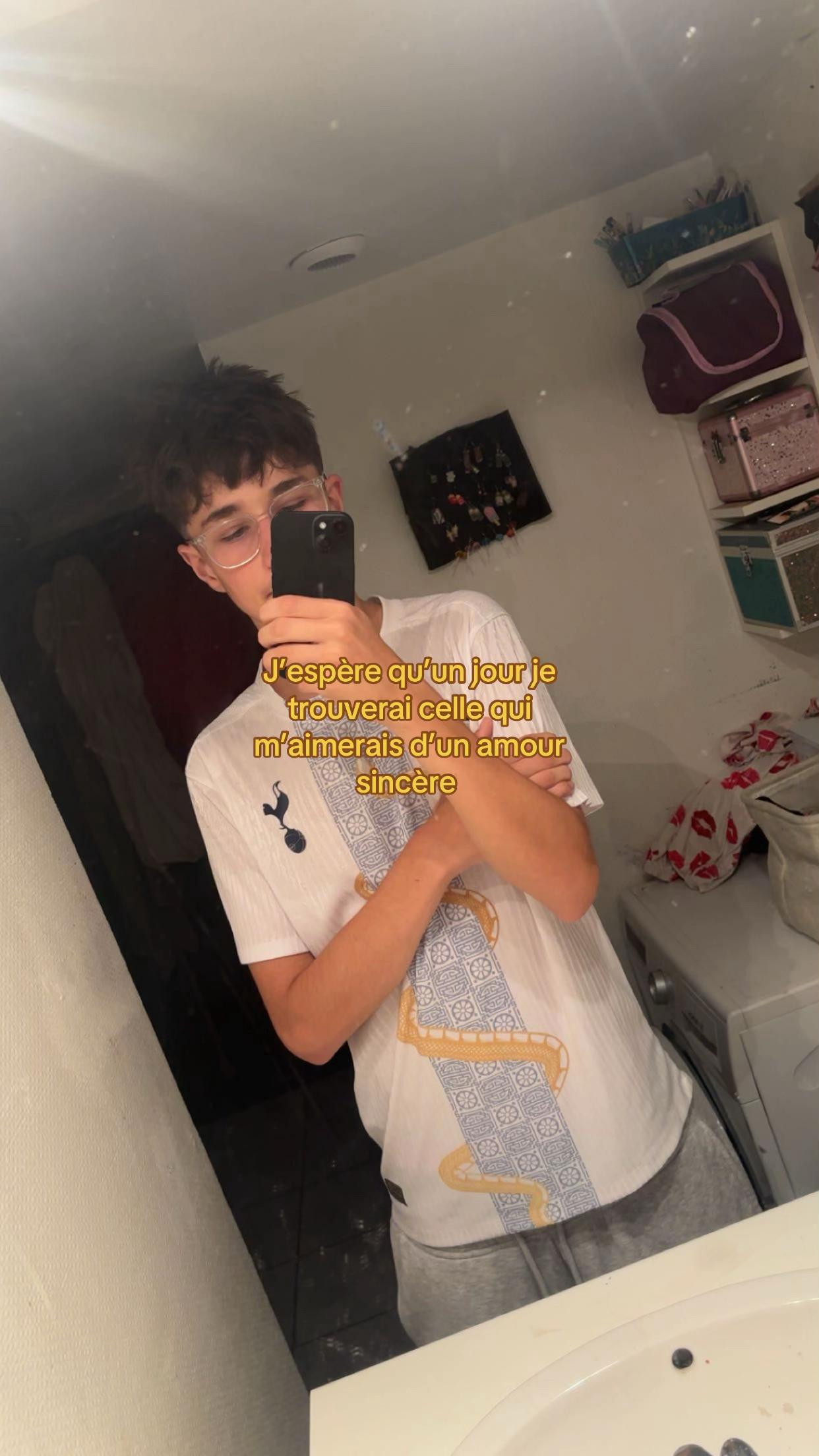@😪