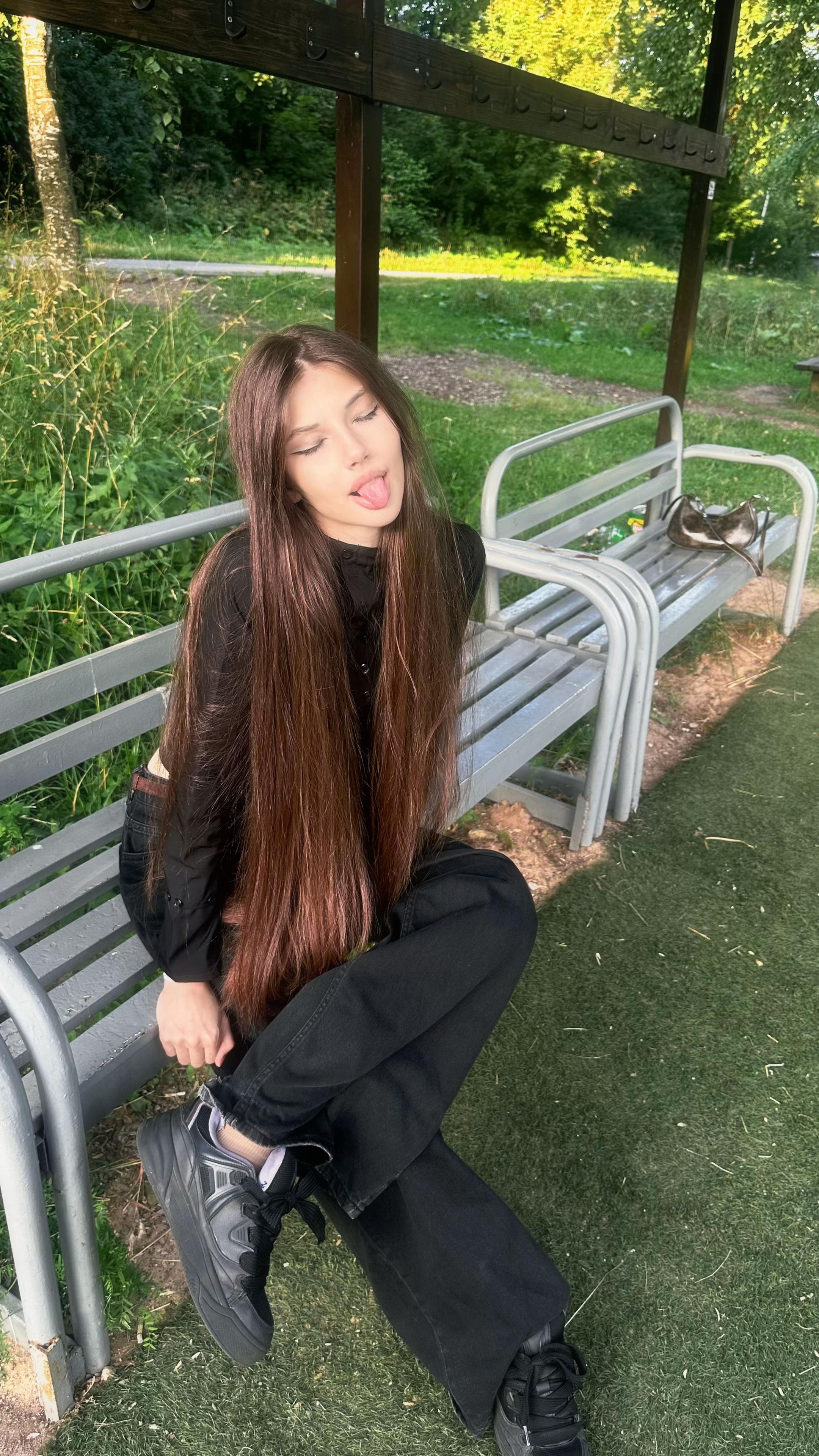 @evitenderness