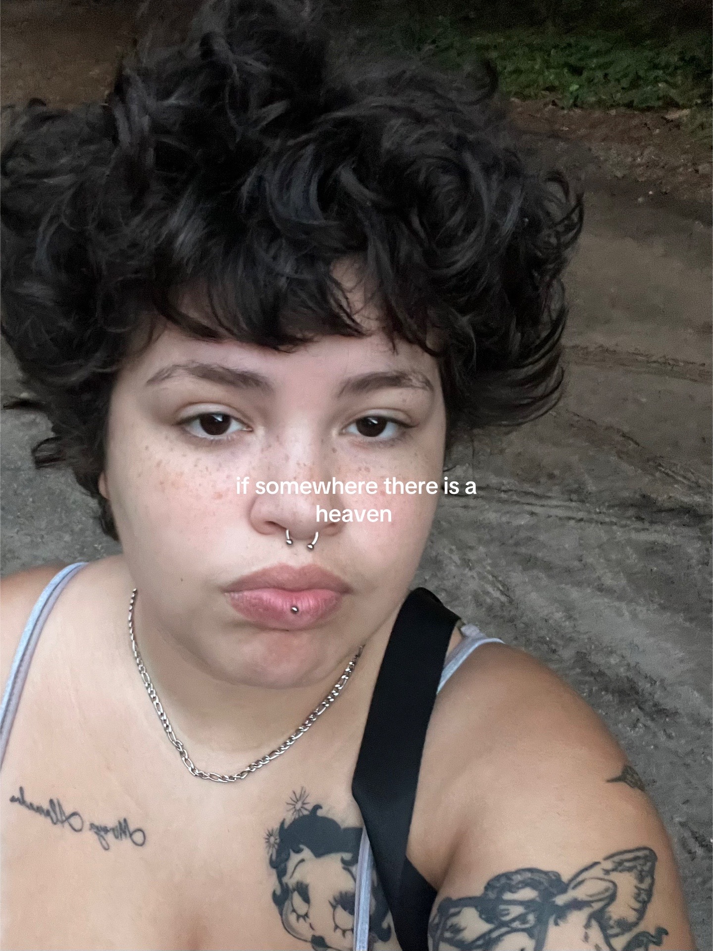 @thelesbianbf
