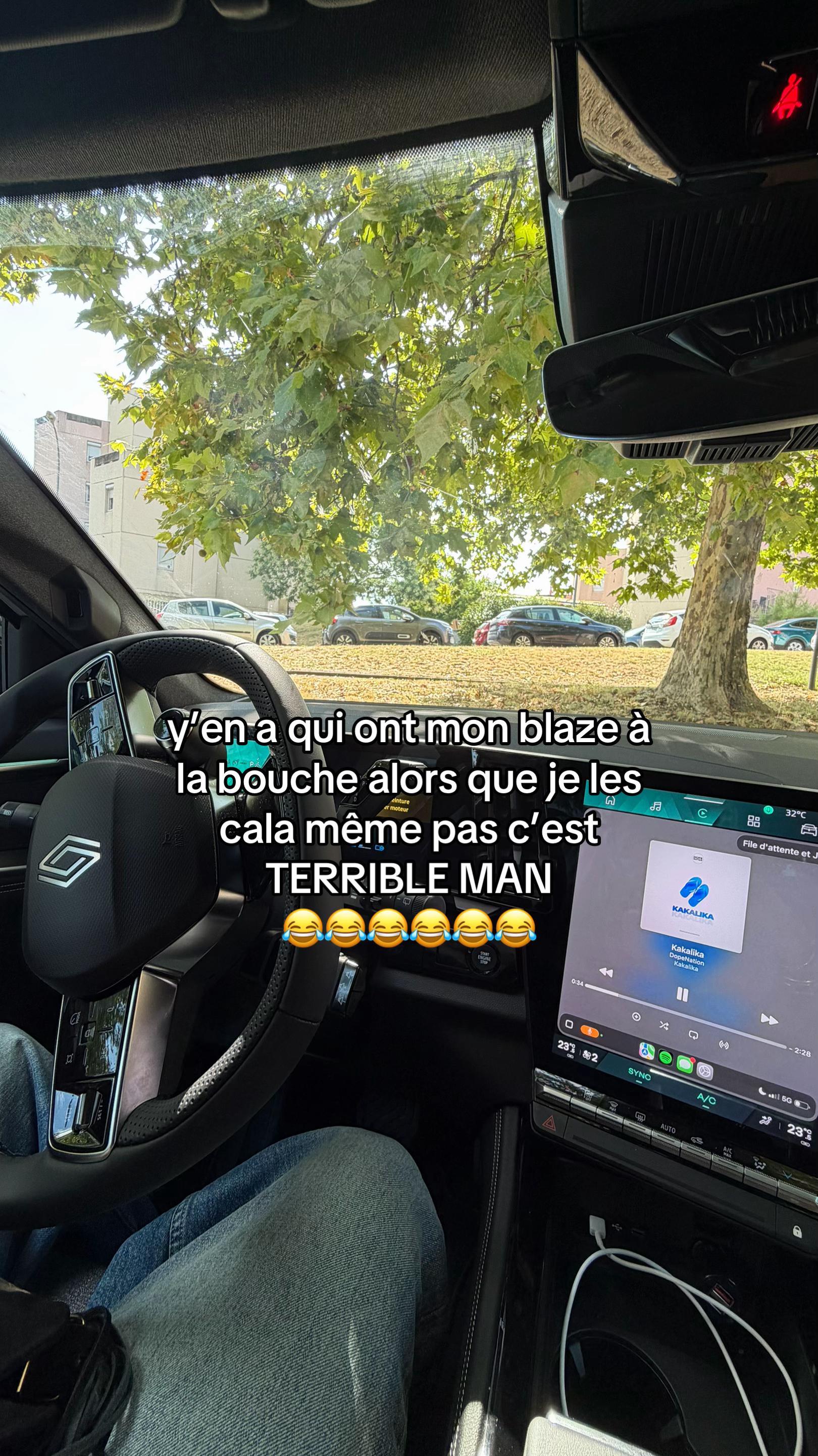 @spamderorooo🩷🩵🤍