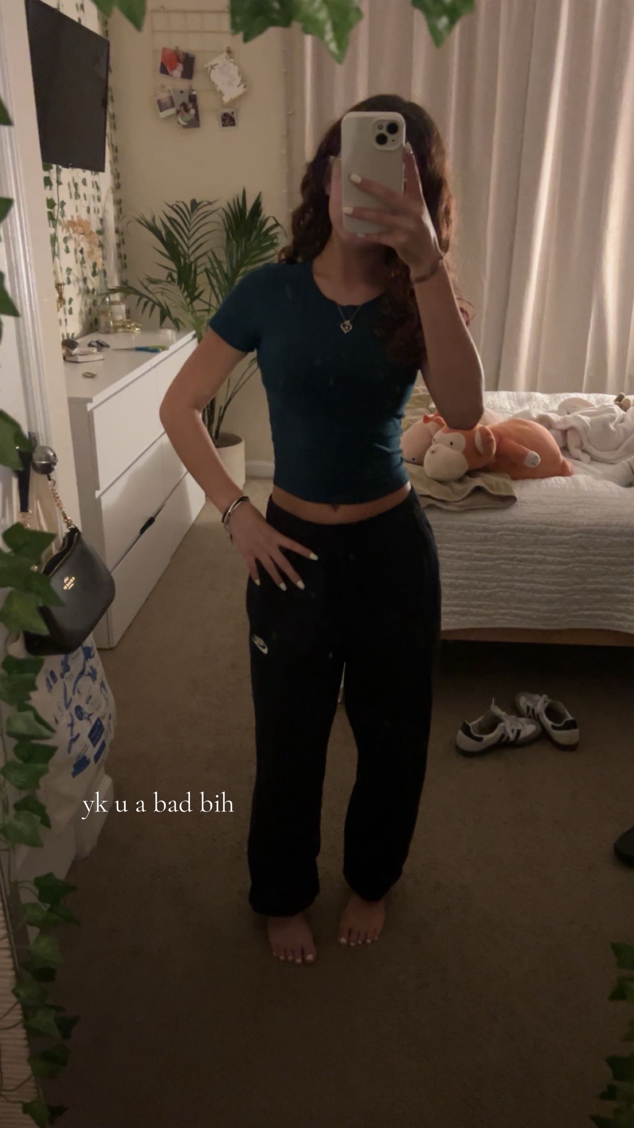 @️