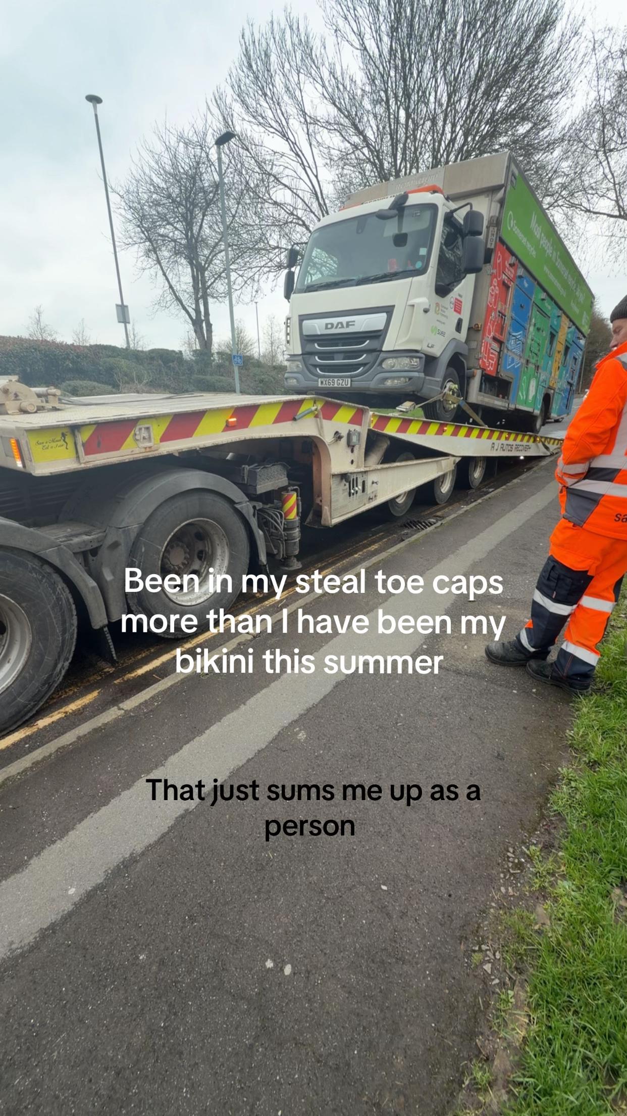 @️