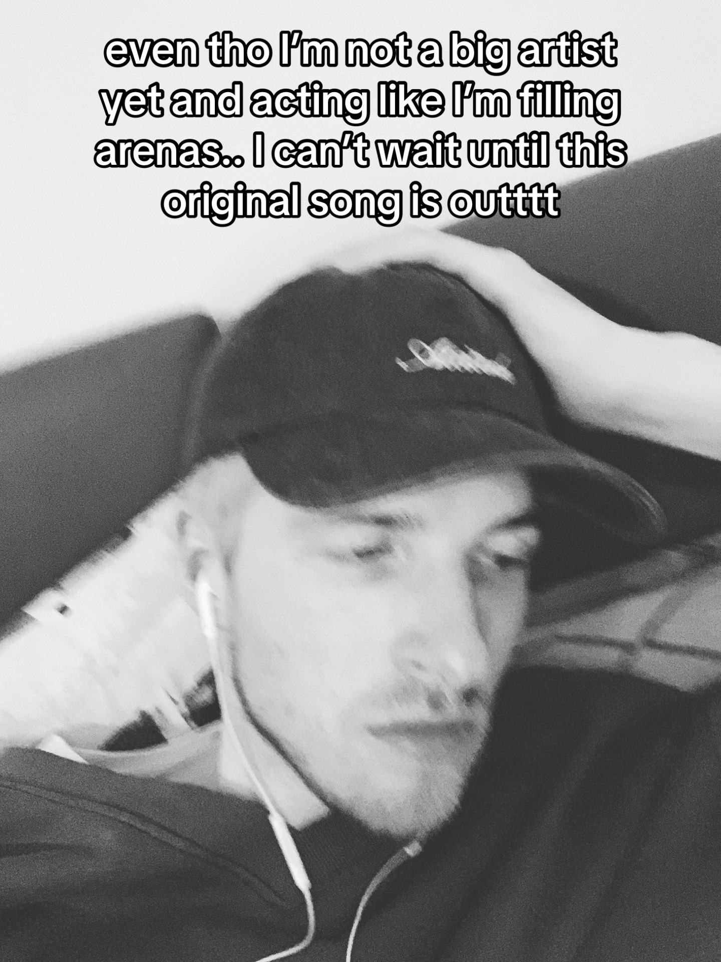 @Itsjulient