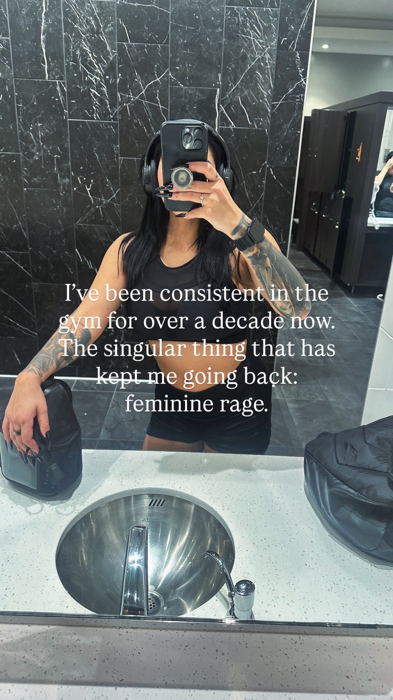@thatangryfitgirl