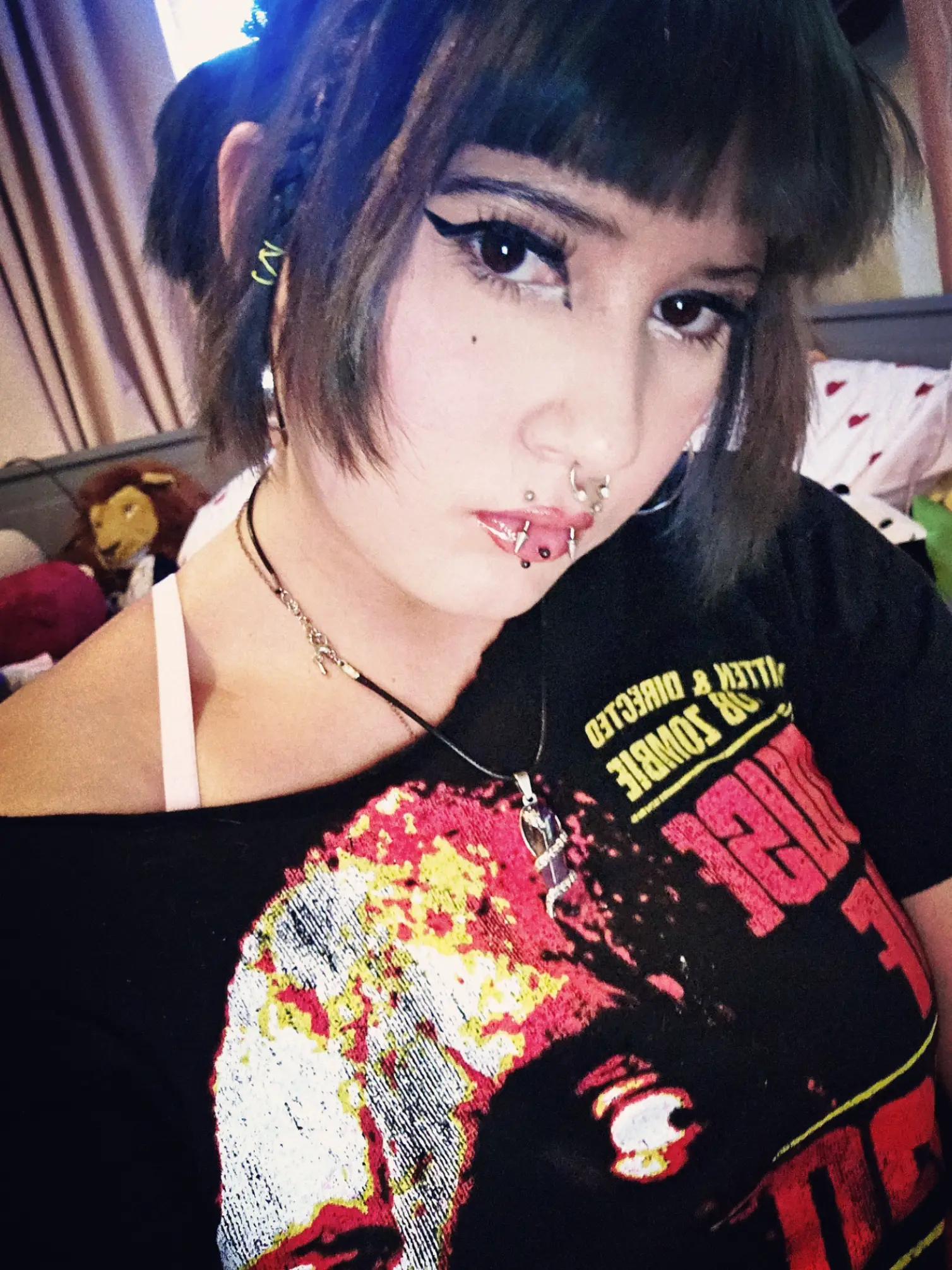 @🪲Isis Martinez 🪲