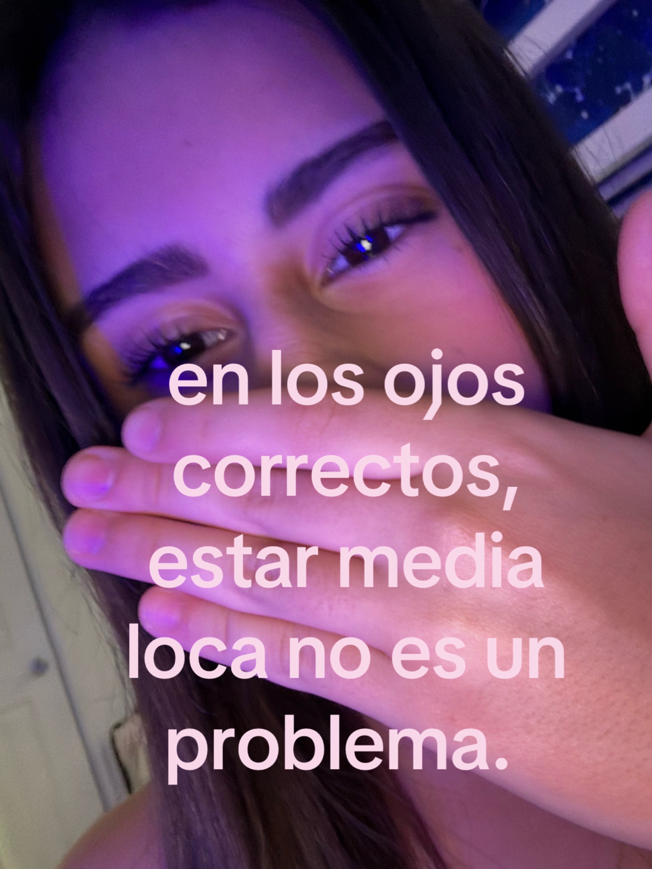 @dani_>l<