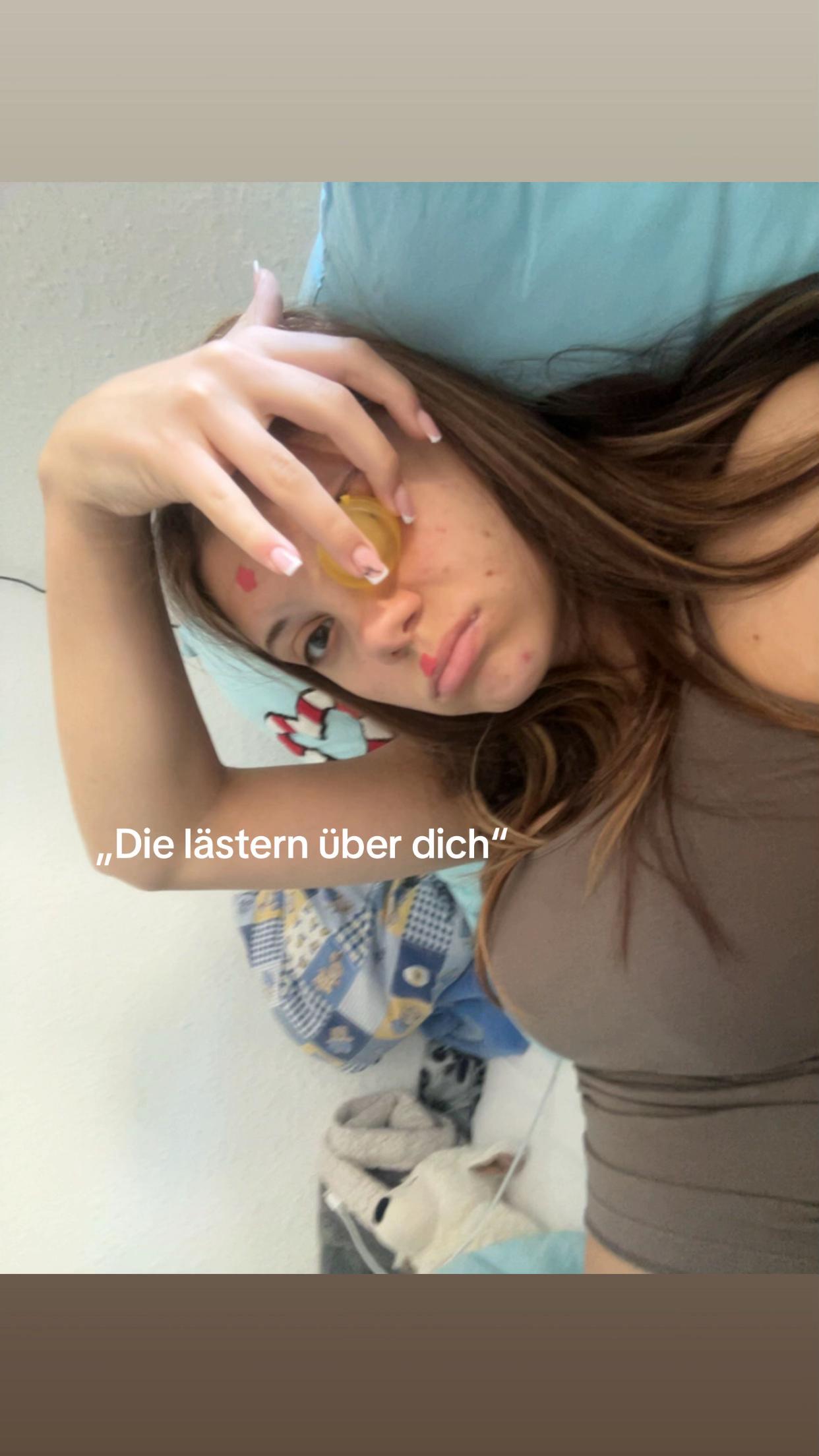 @🥥