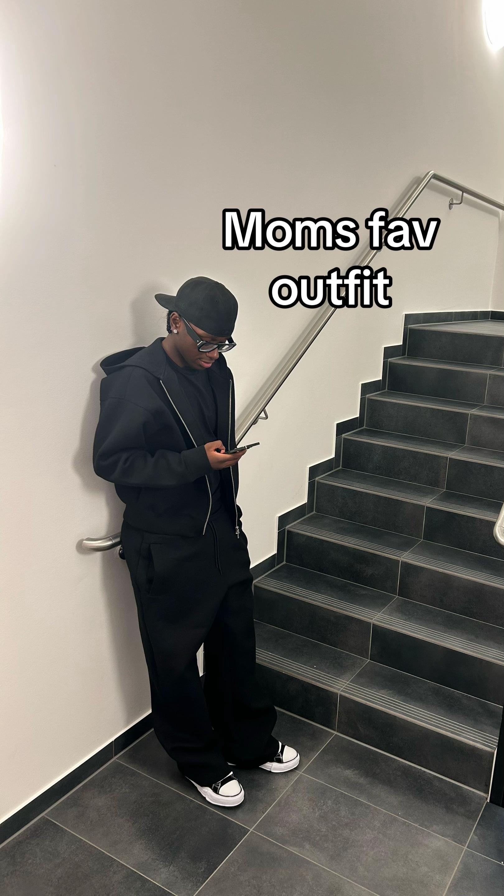 @RG7