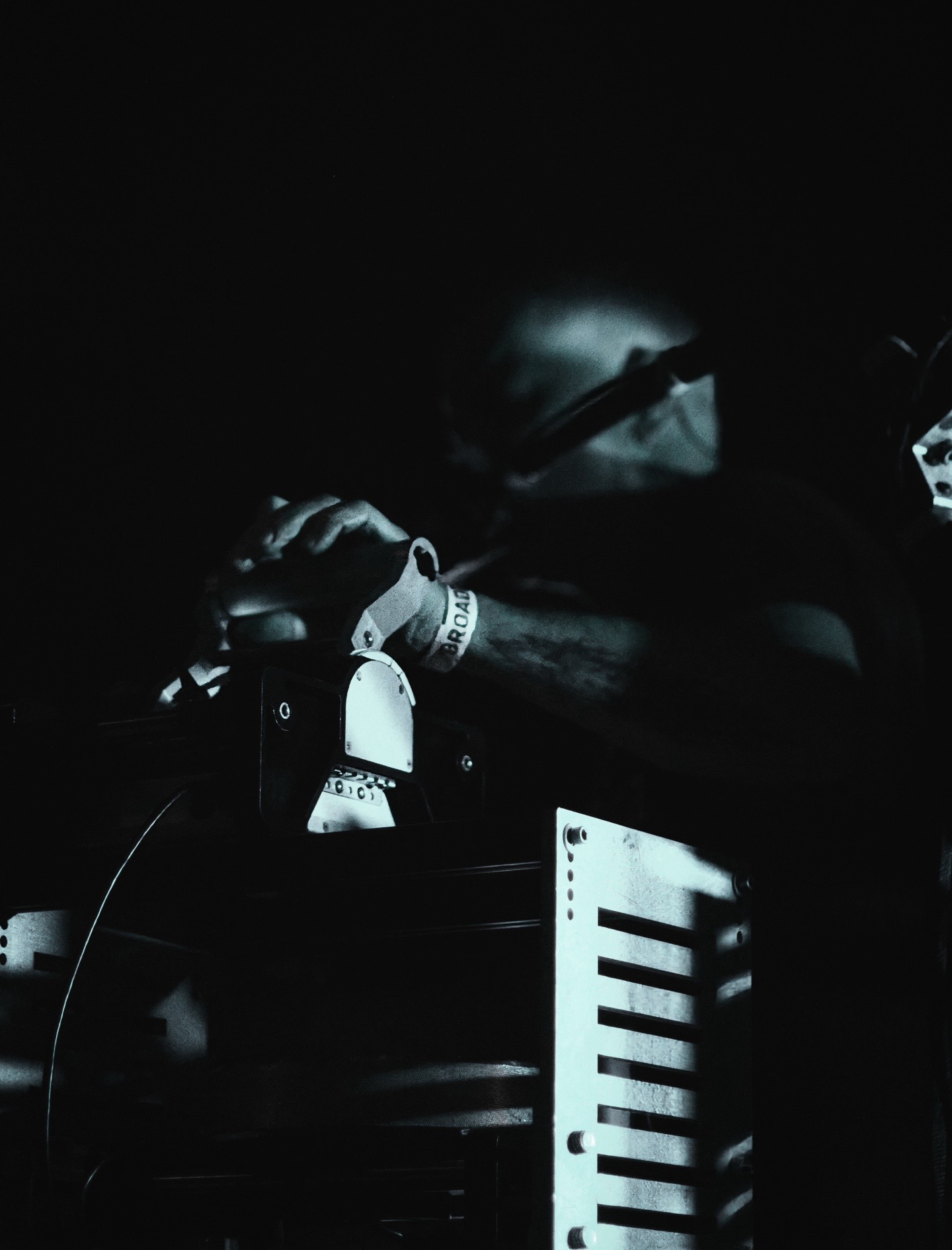 @falsedeer
