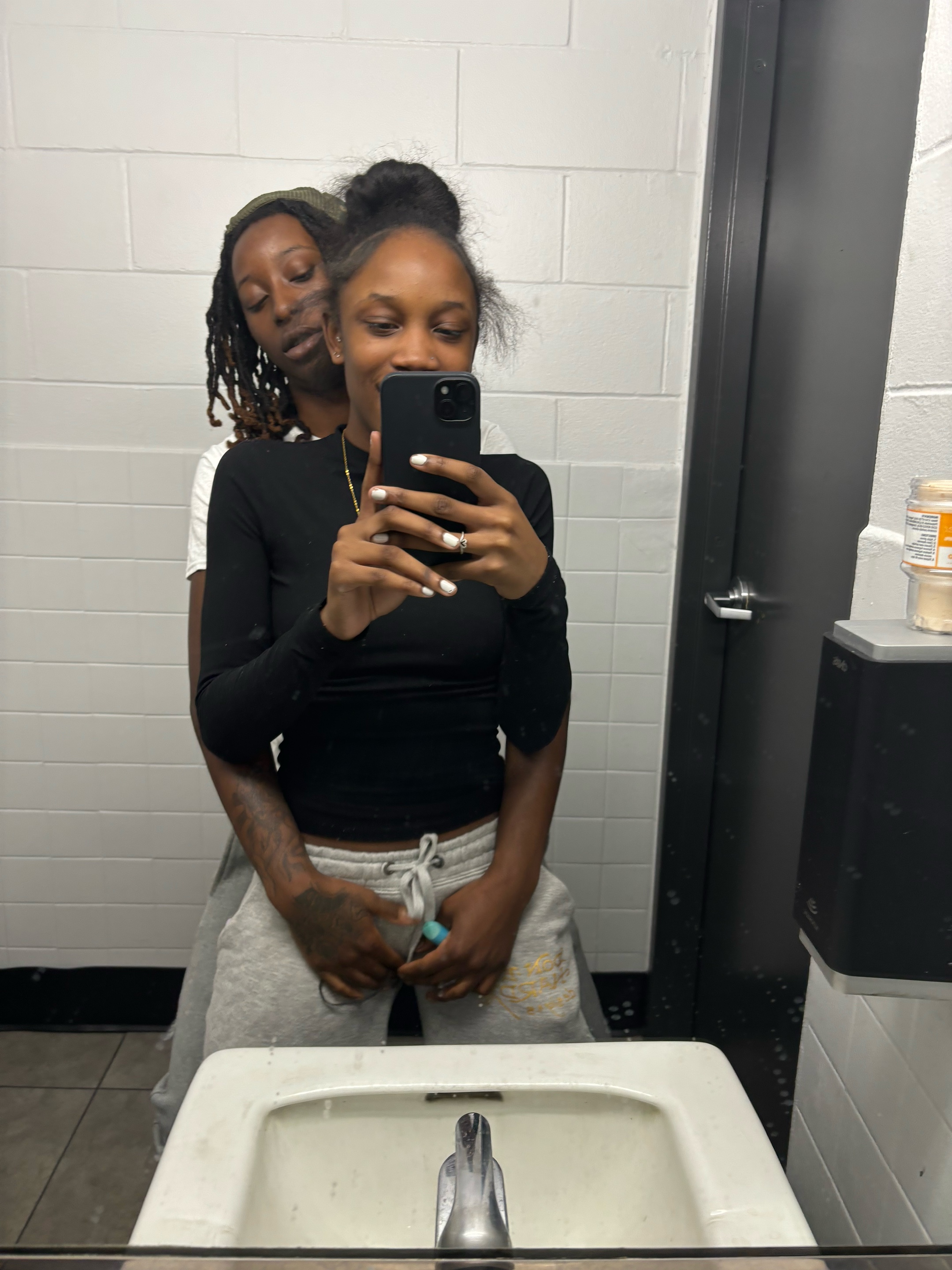 @Justacrybabybih