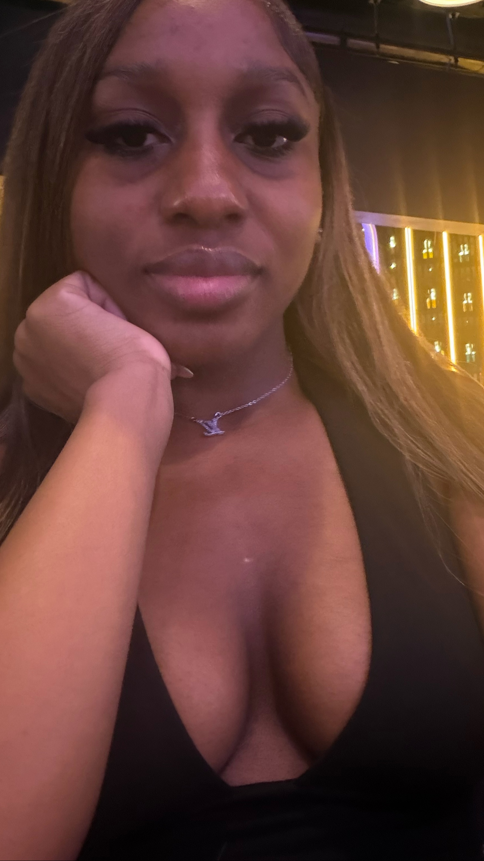 @TheRealAnna 🎀