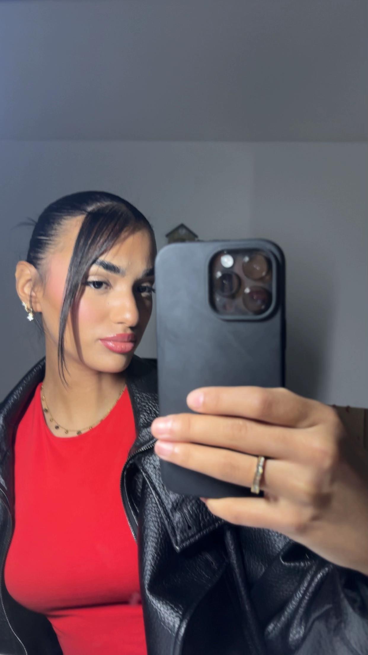 @𝐑𝐀𝐘𝐀.𝐁𝐋𝐊🐆