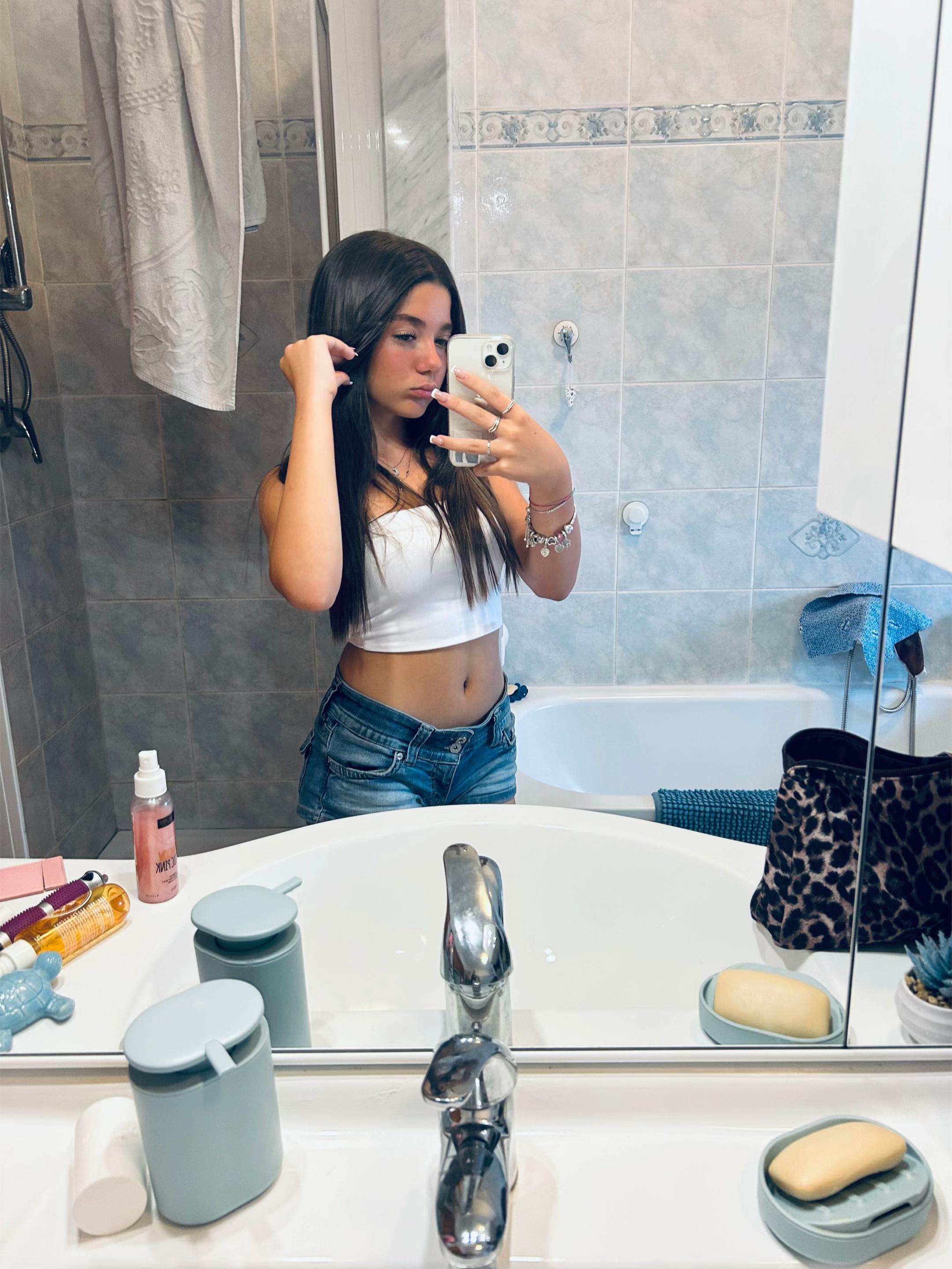 @𝐋𝐔𝐍𝐀