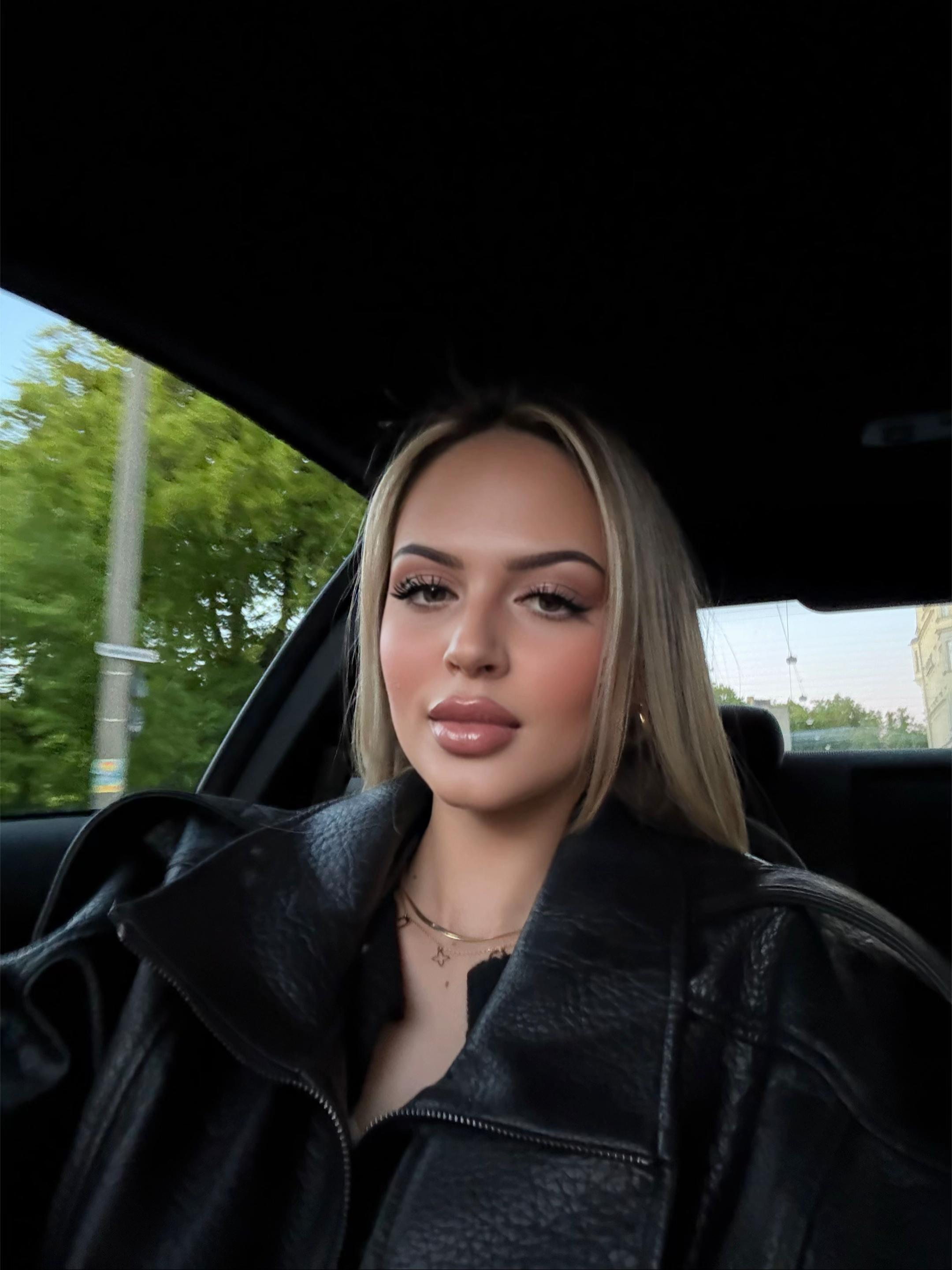 @niki