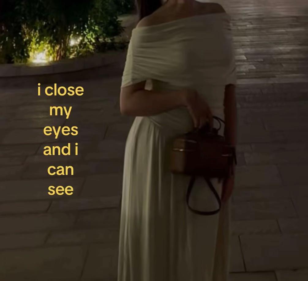 @rebeeee