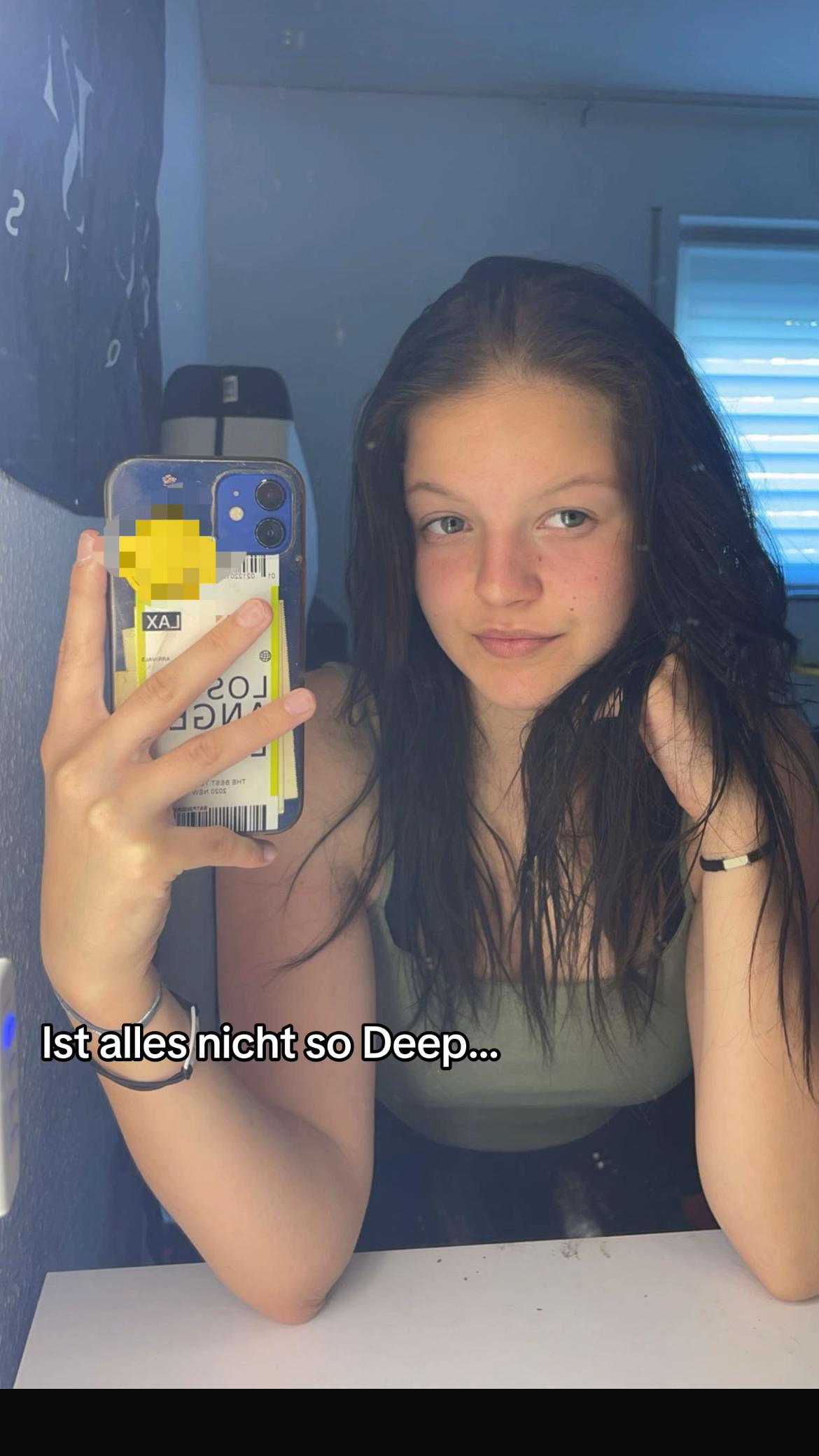 @Lia