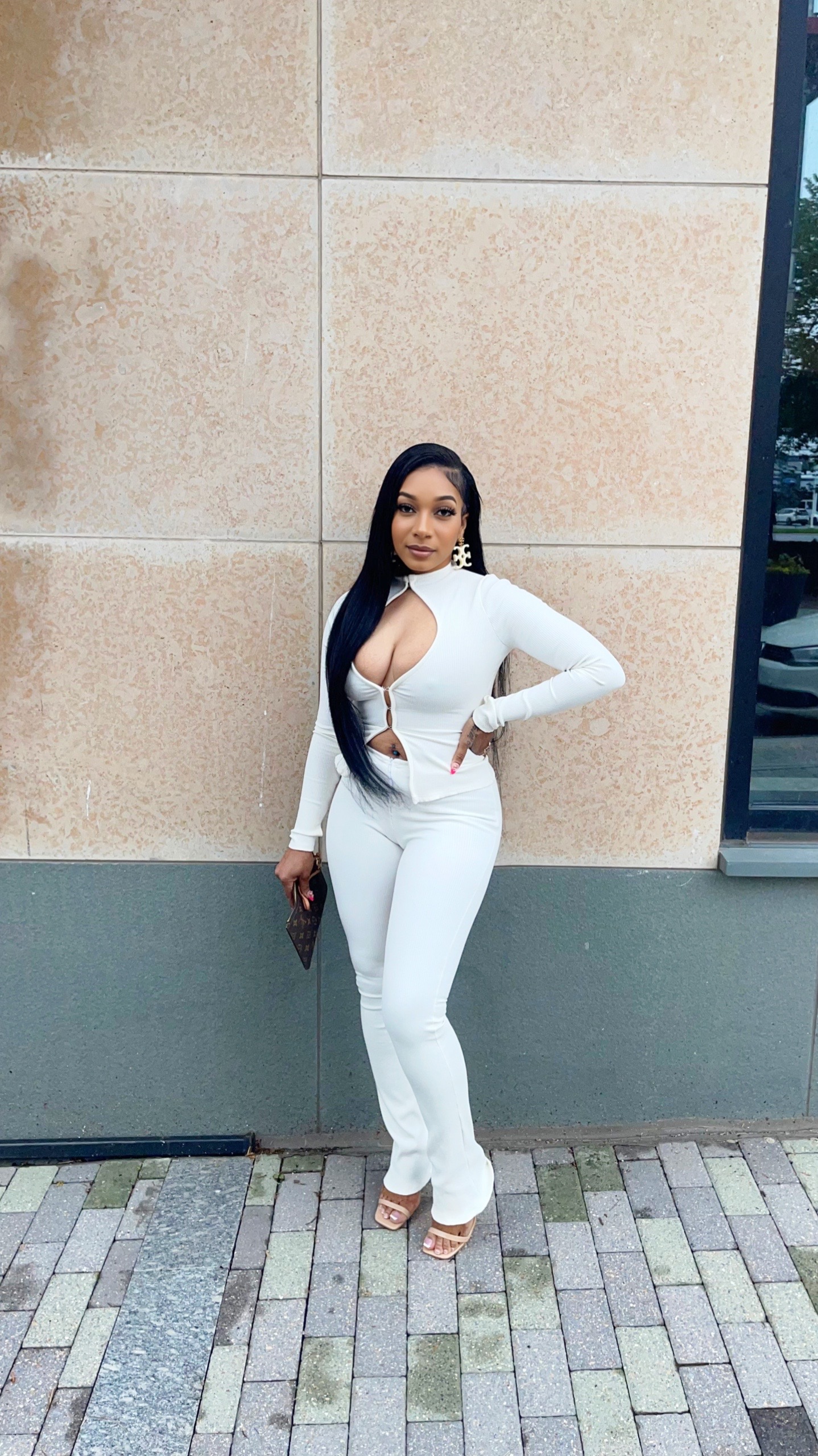 @SHIMMERGLOWKLOSET