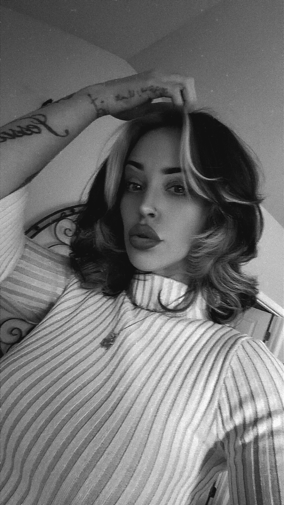 @Sydney 🖤