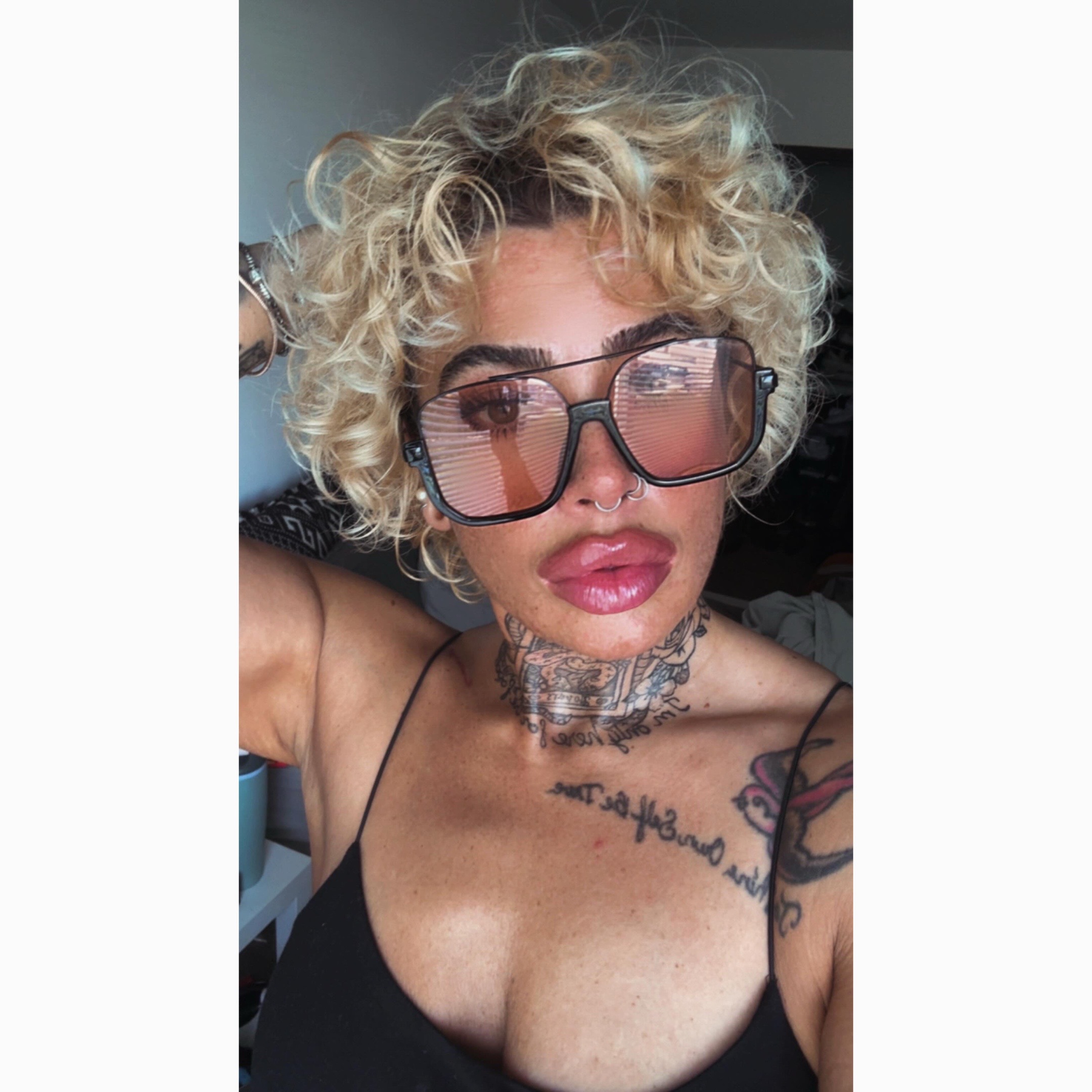 @___denae___