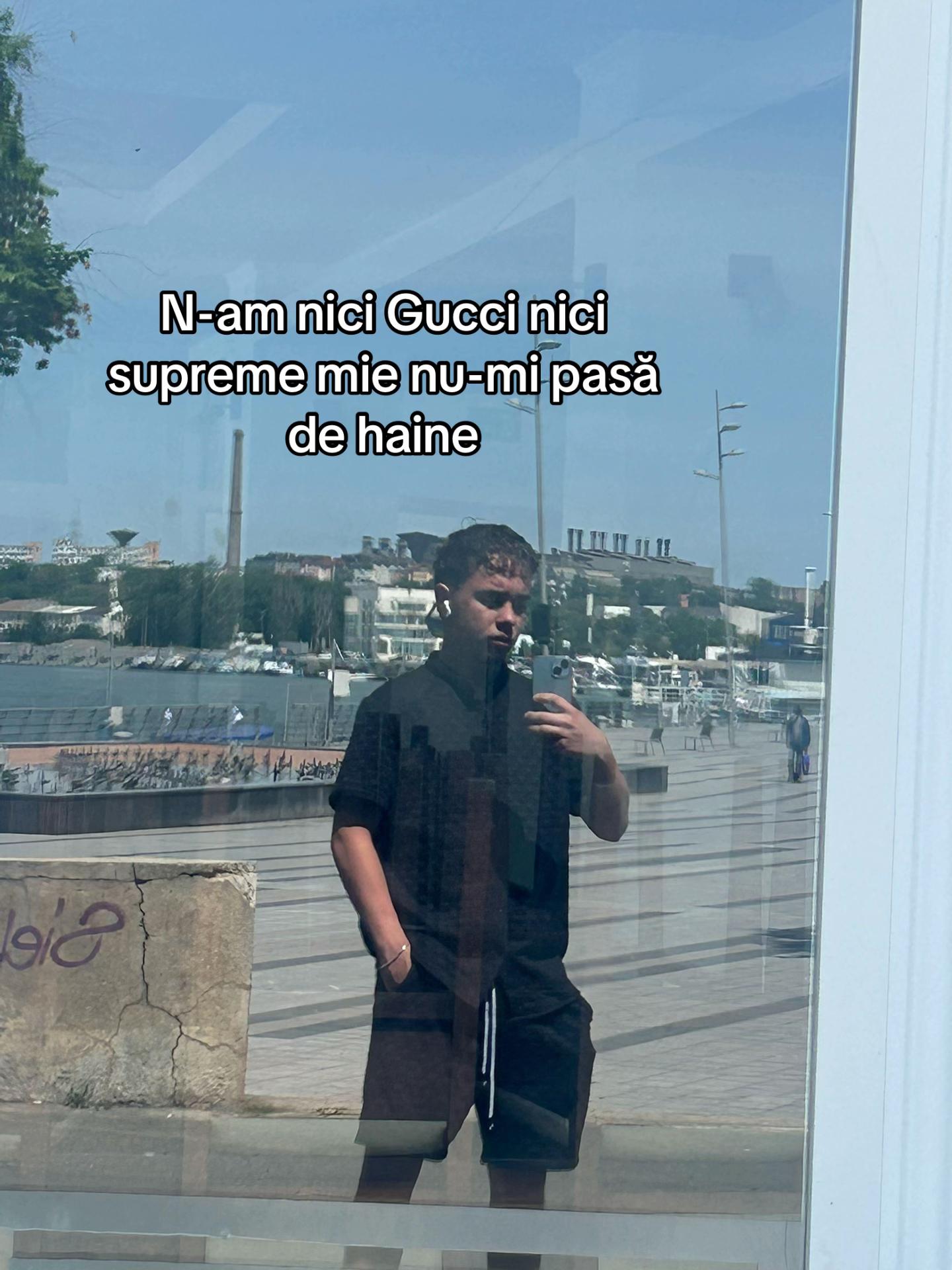 @Robertinho🇷🇴