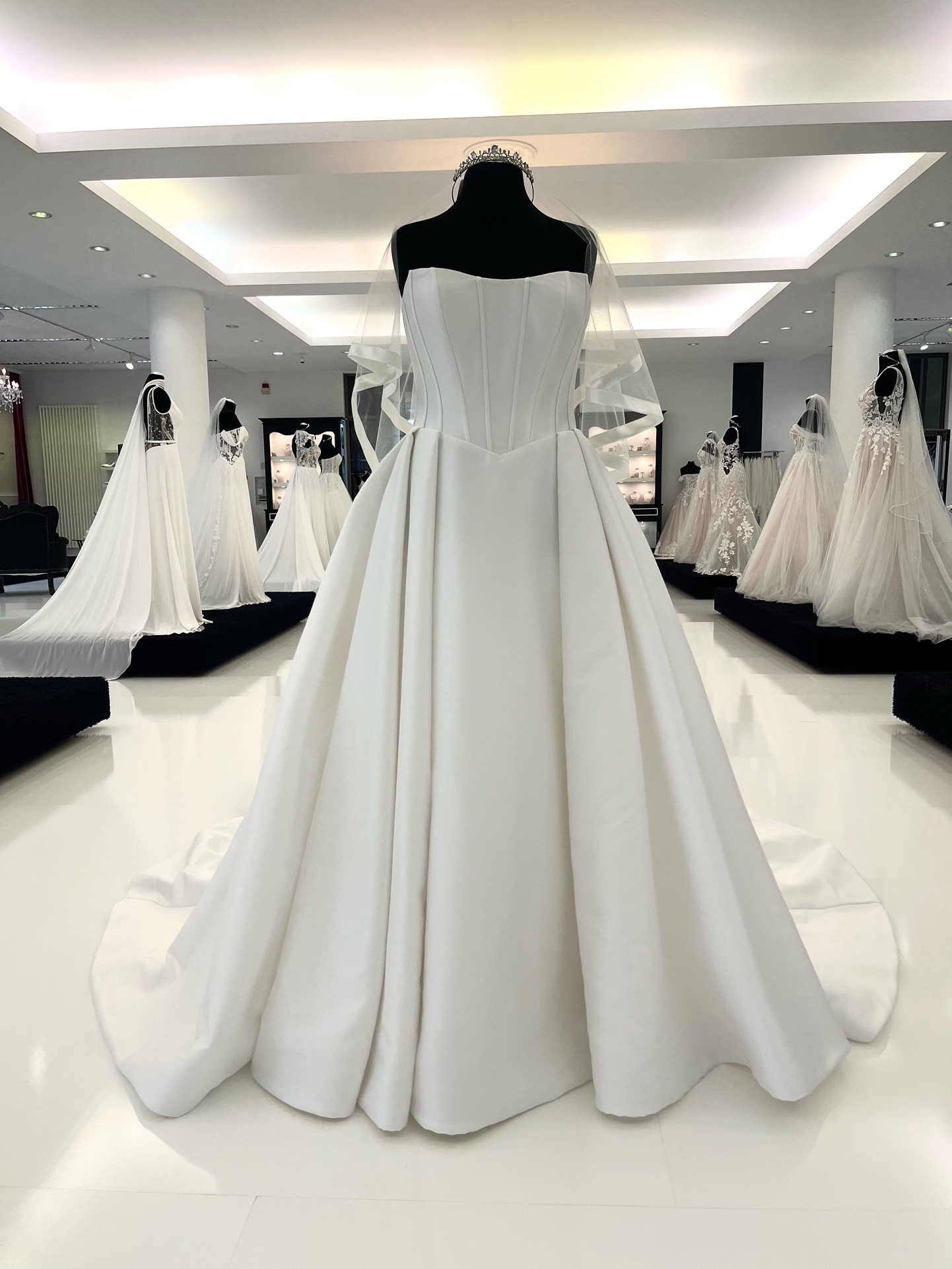 @Magic Moment Brautatelier