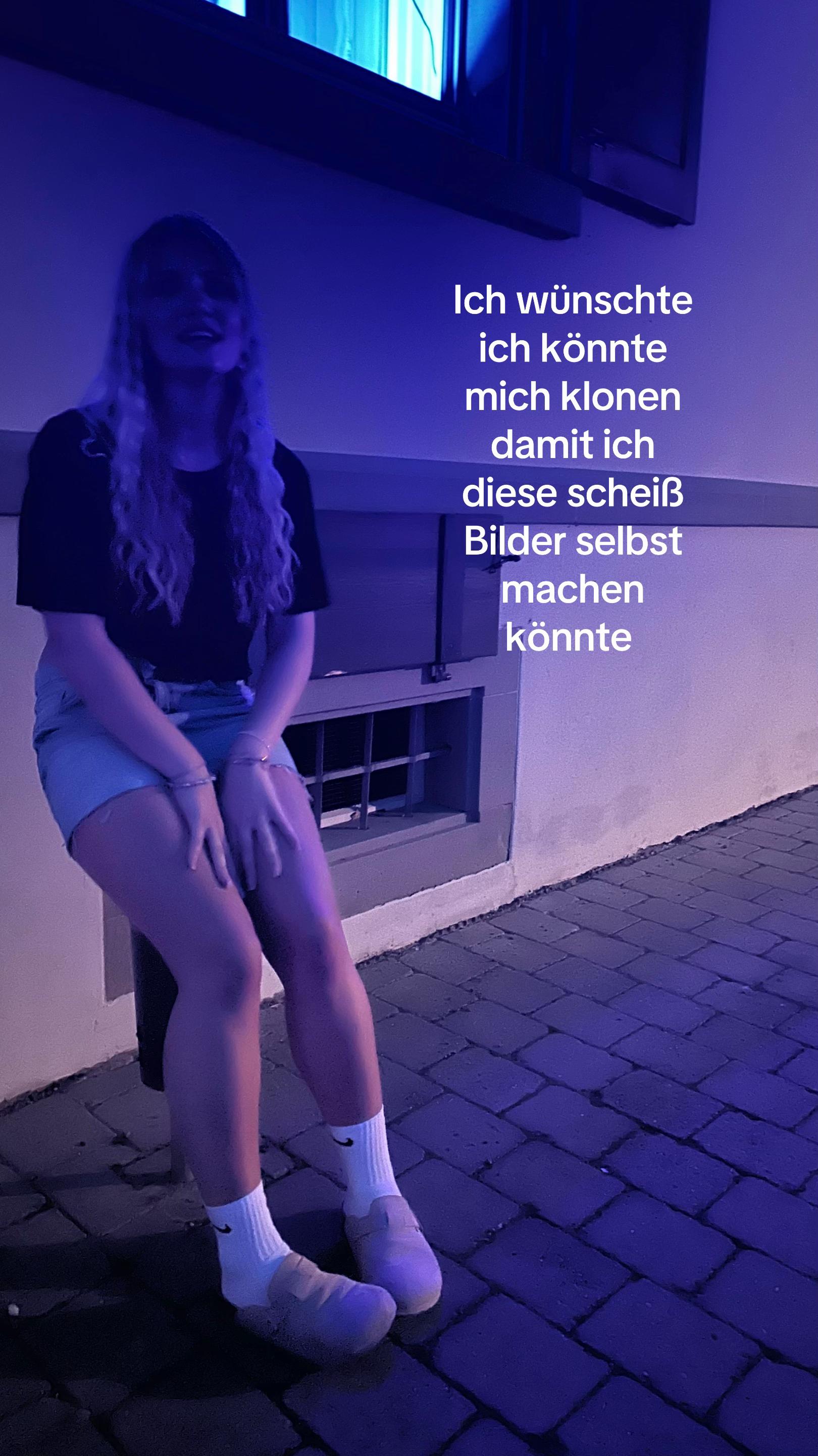@Marie†