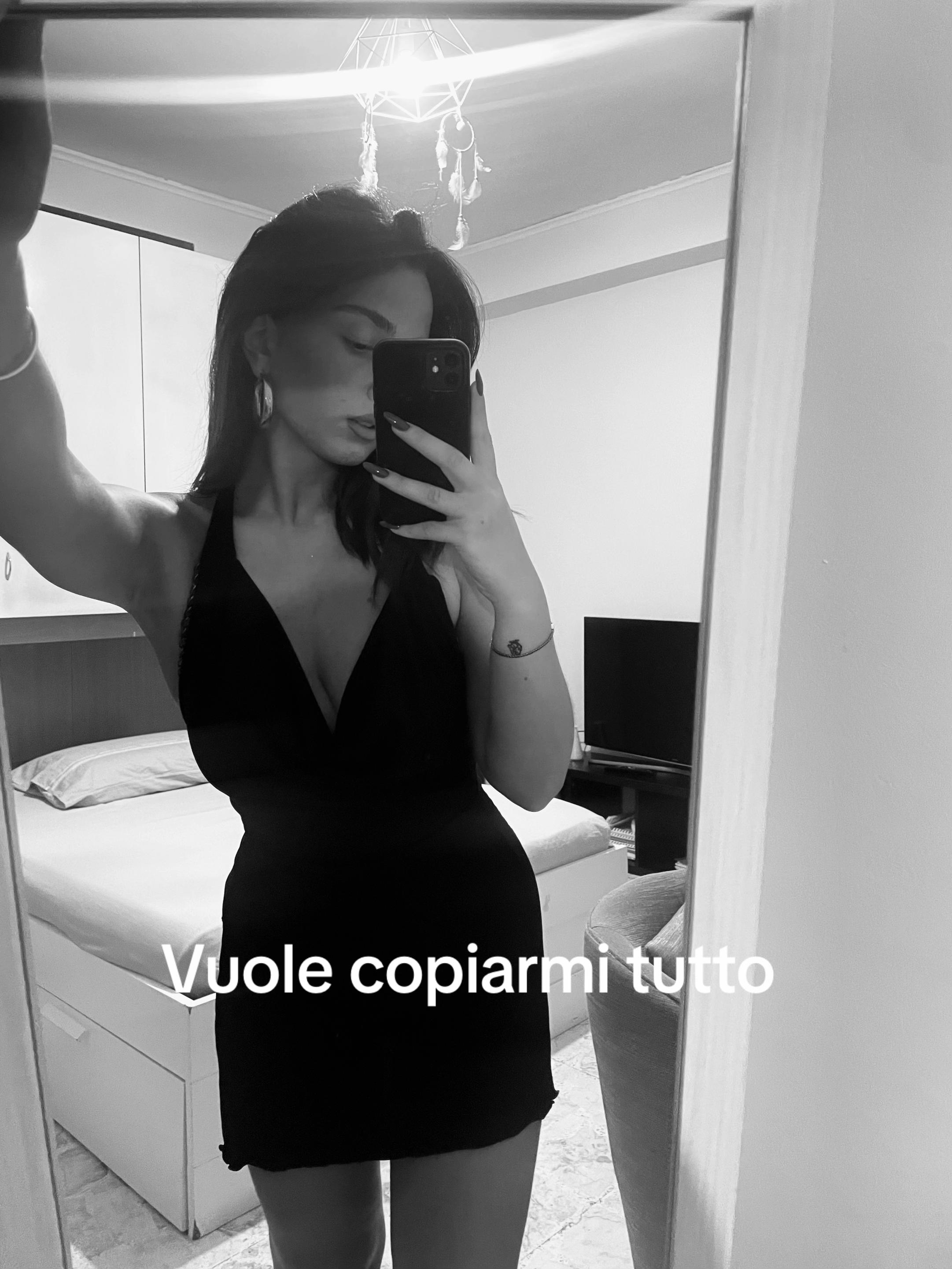 @rosafoglia_