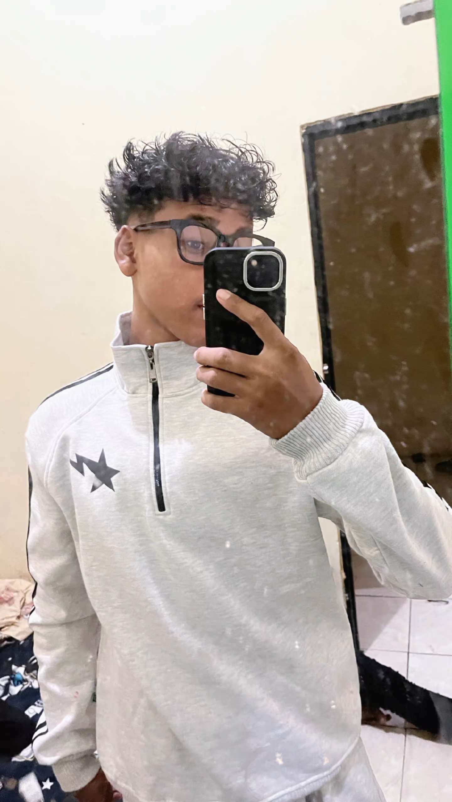 @Fanzsoftpoken🐜