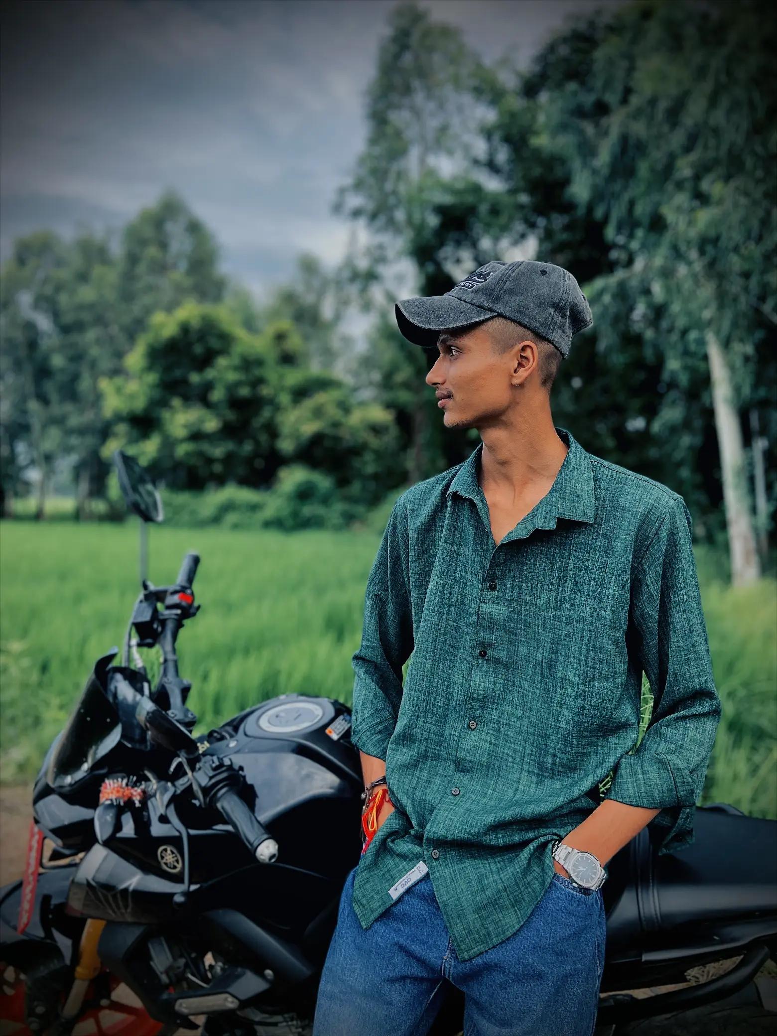 @Royal🦅Sarkar⚡️👀