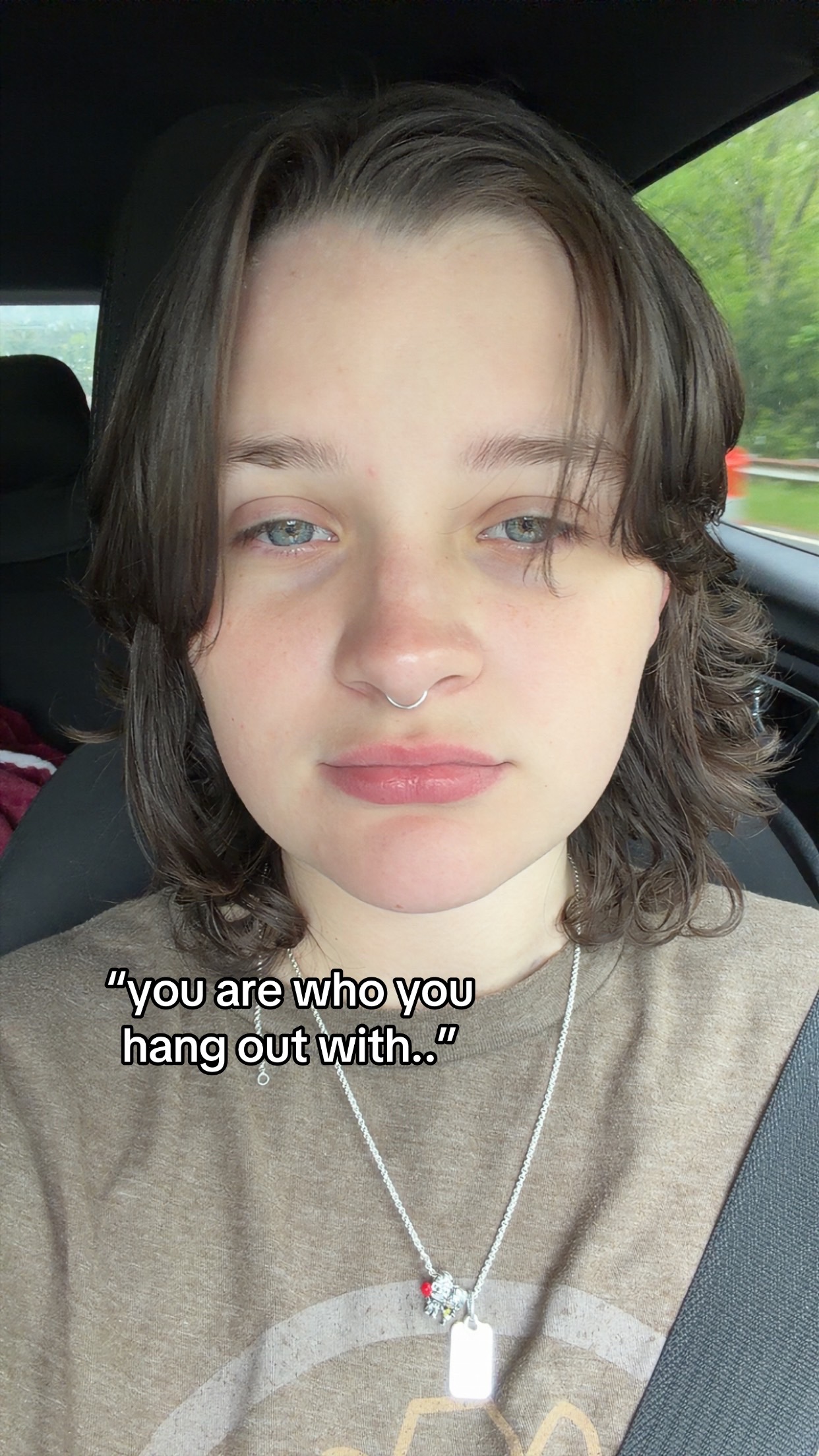 @mo