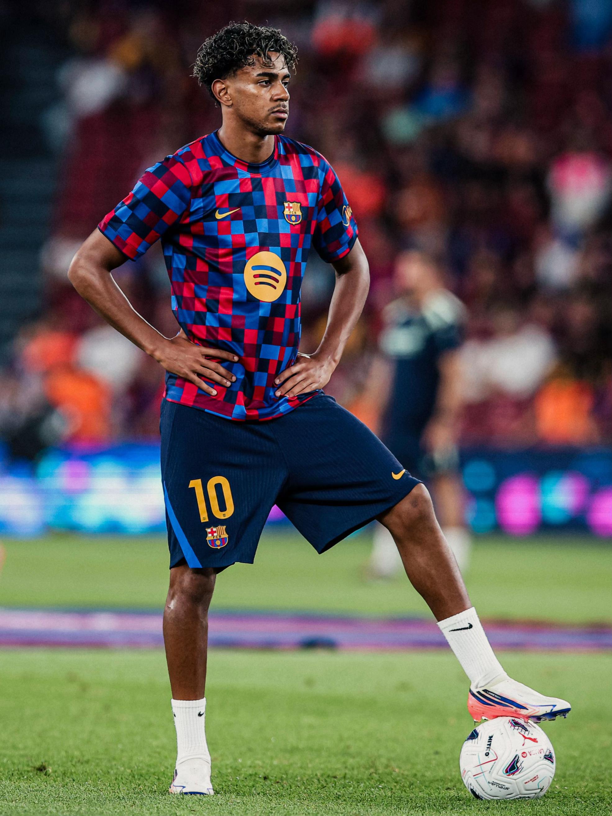 @Footballer Fits