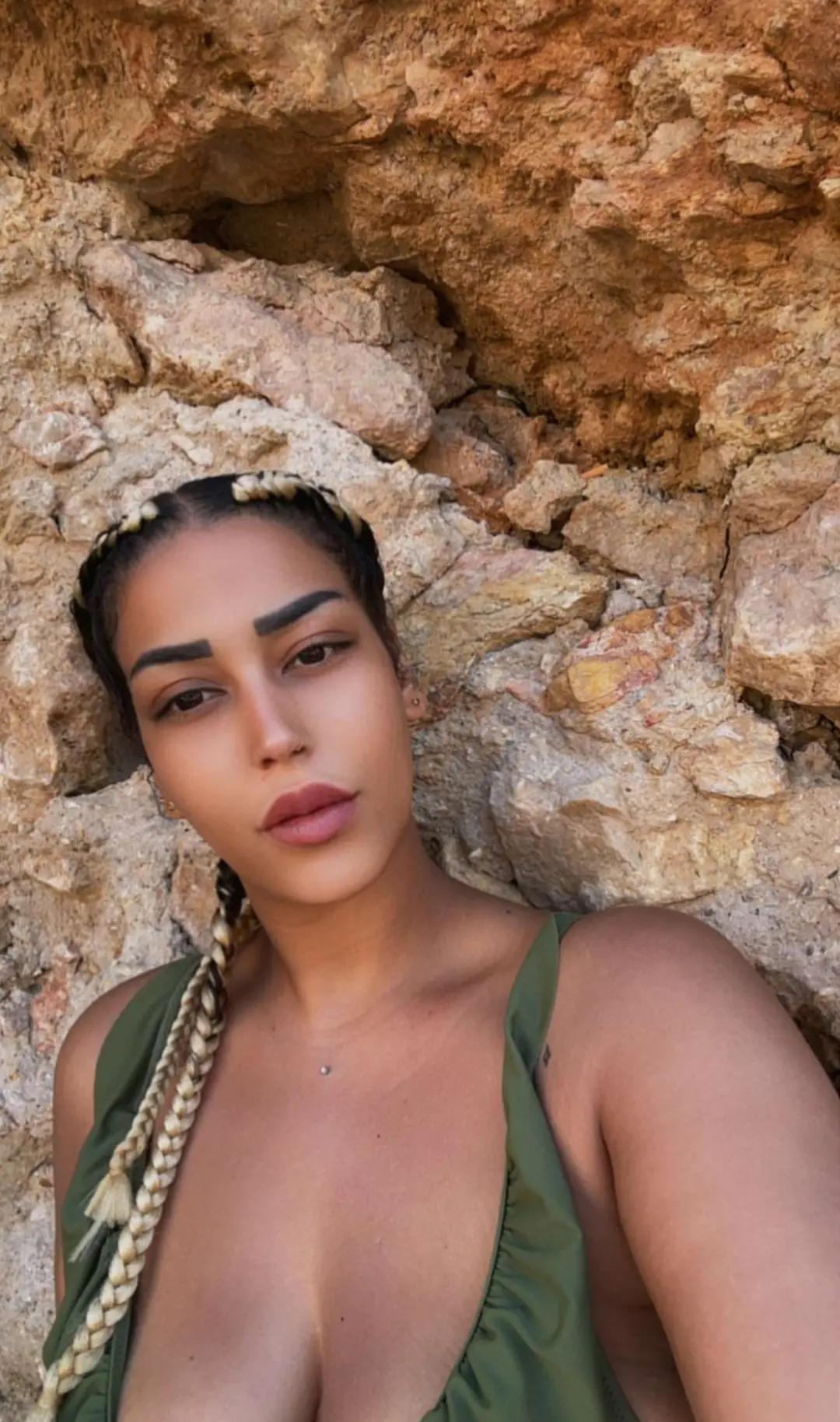 @Sou Bellisima