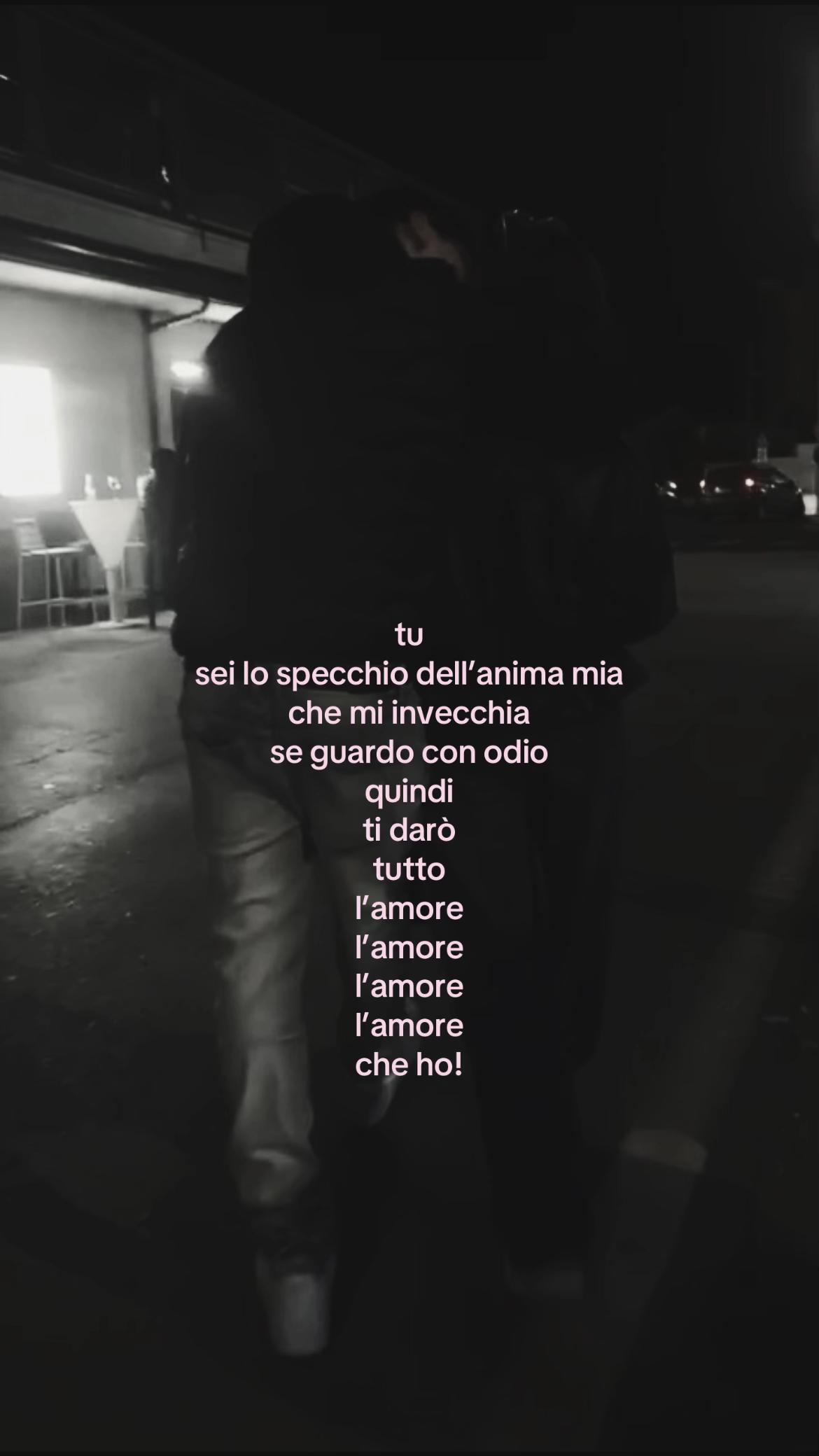 @_annarella___