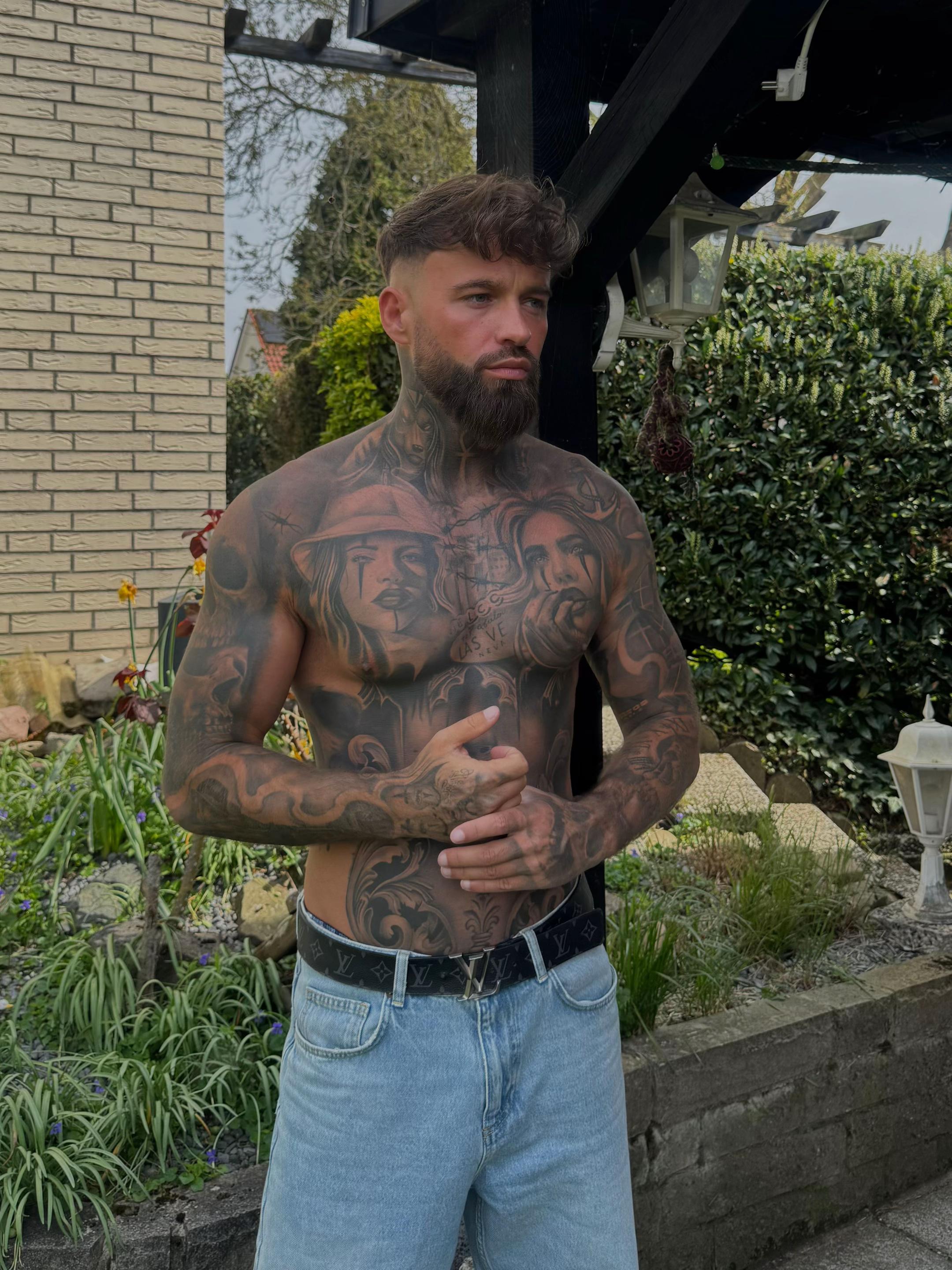 @nicolittek_