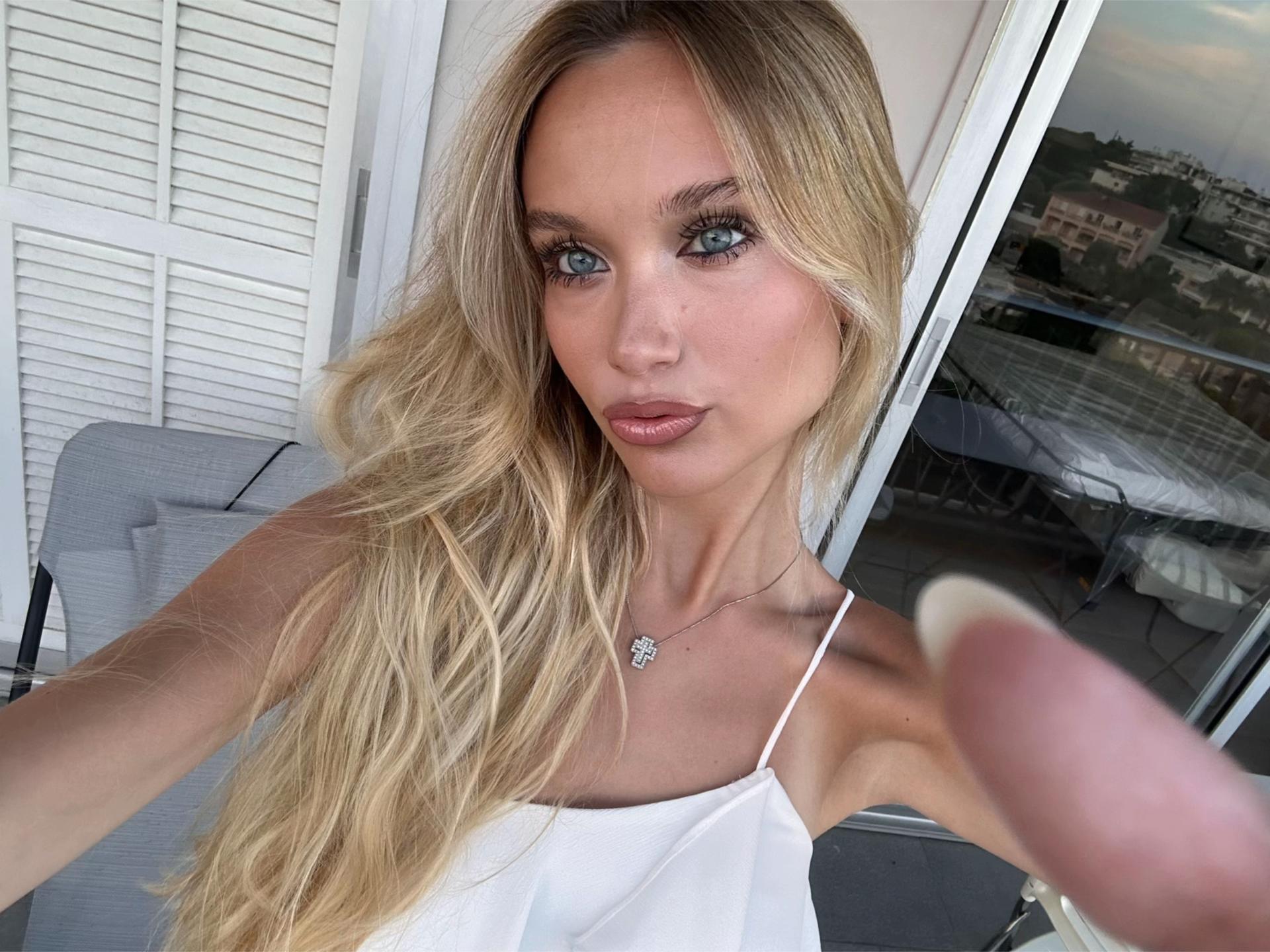 @Meri