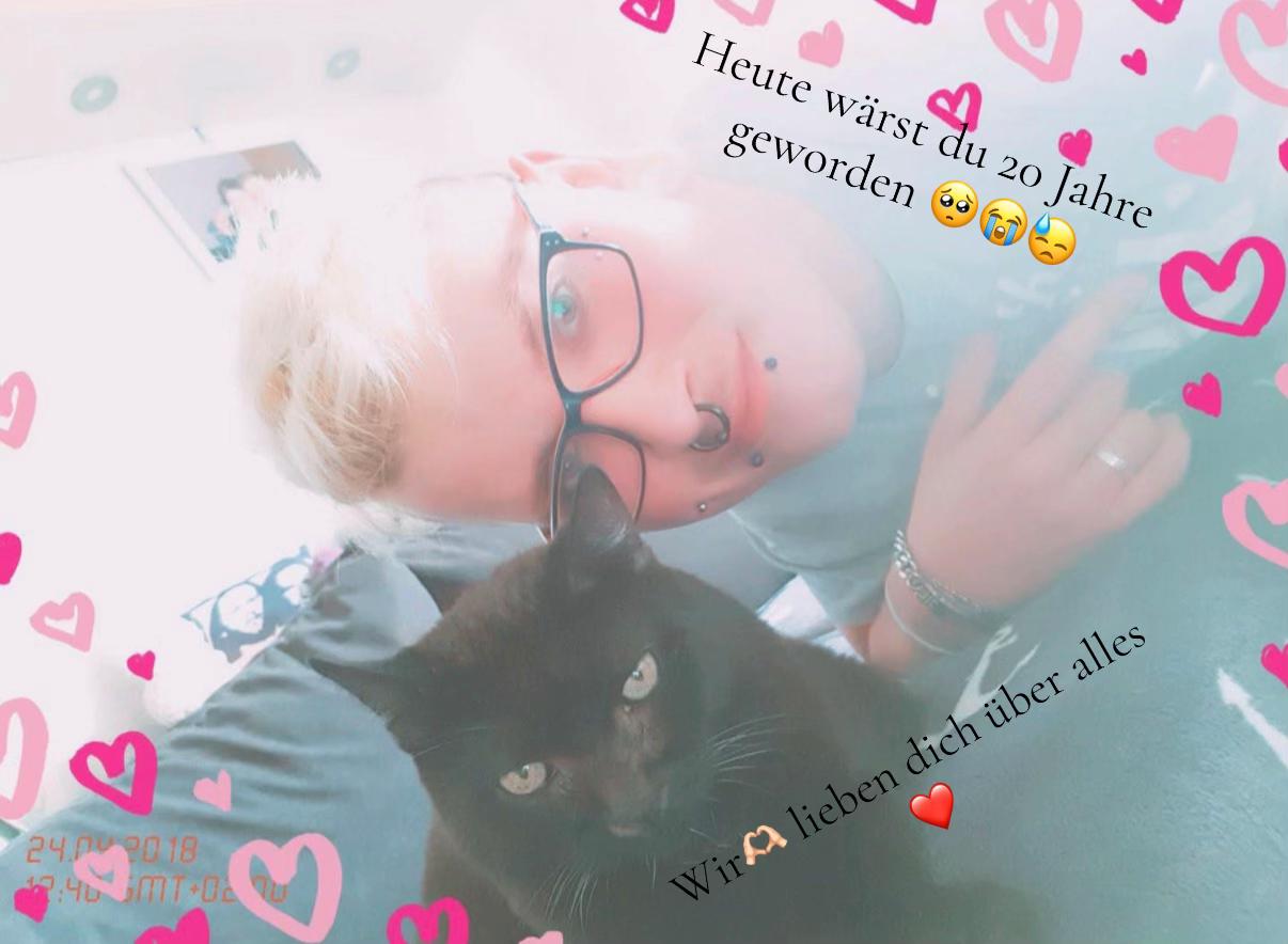 @Tommy🏳️🌈