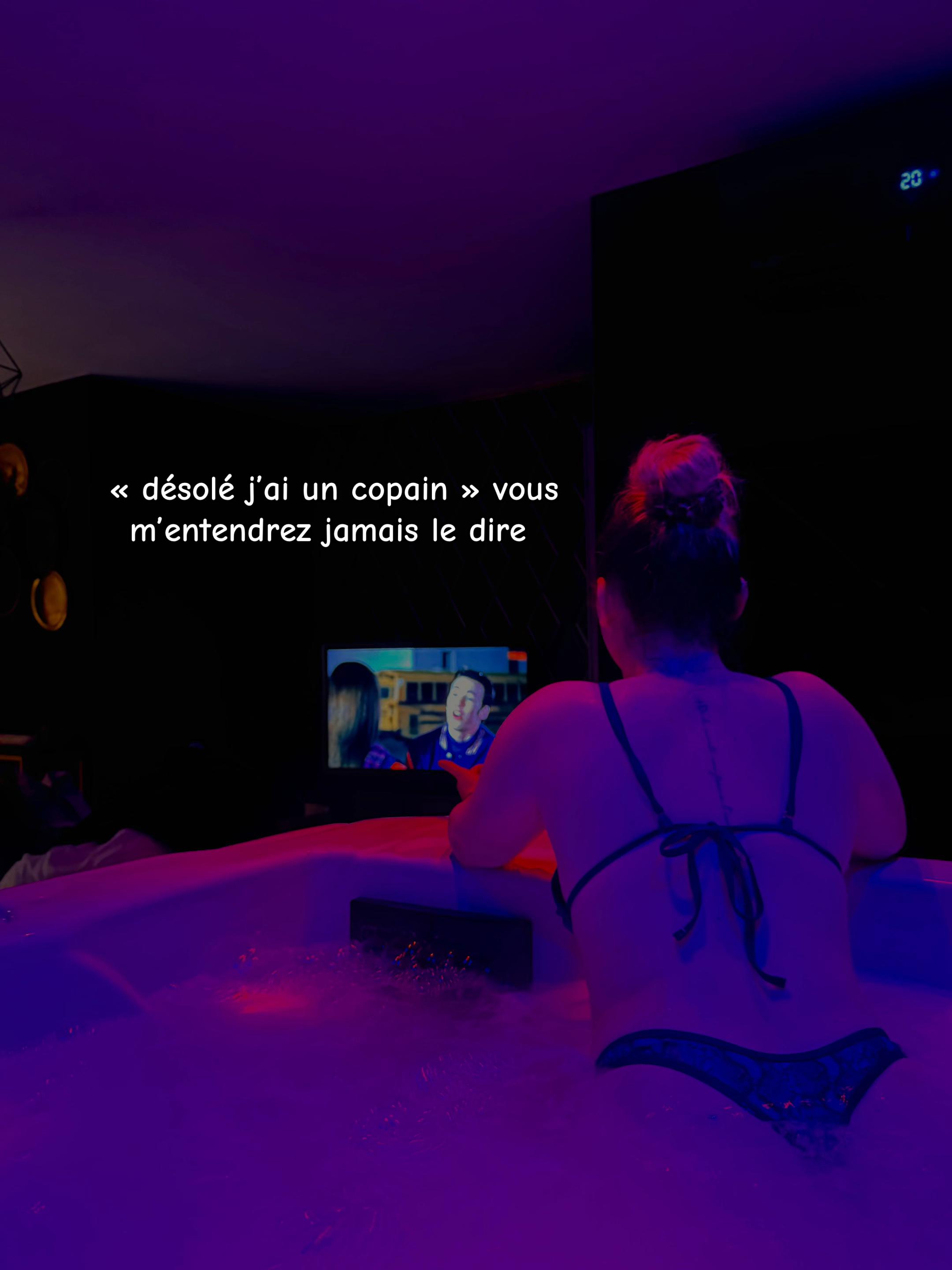 @Léora ✞🤍