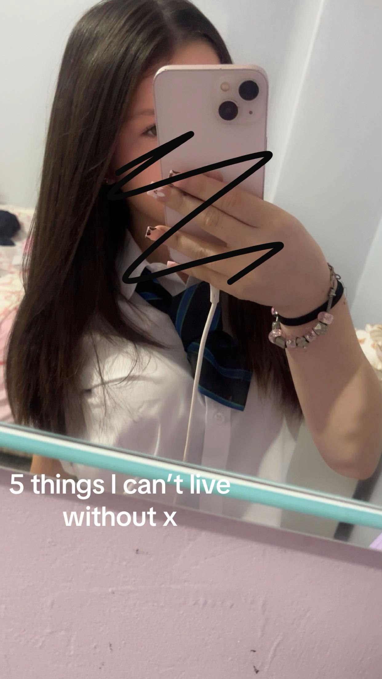 @Chloe 🩶