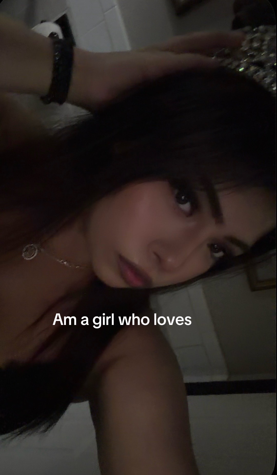 @𝔂𝓮𝓼𝓲🖤🎸🎤