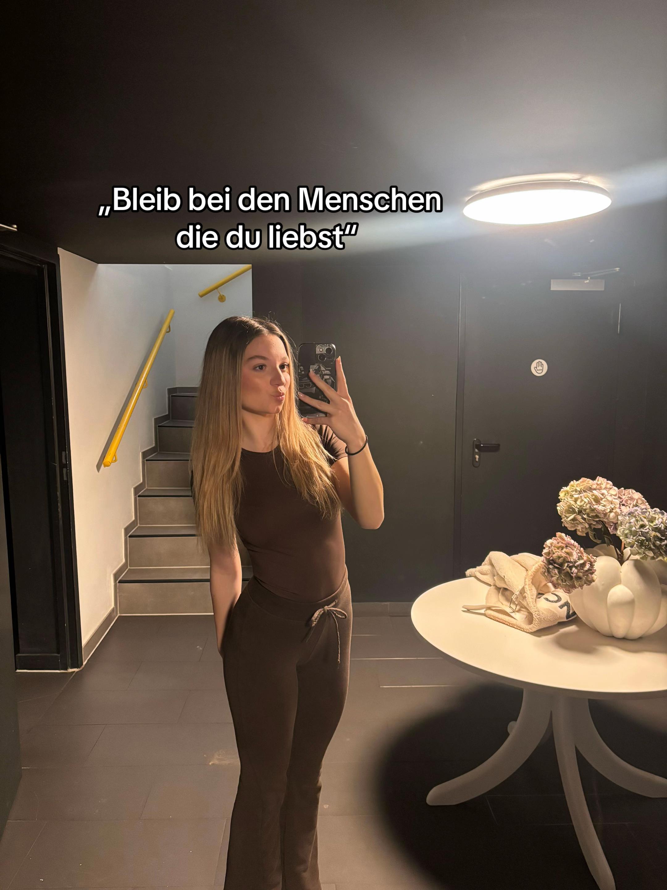 @SofiLifts