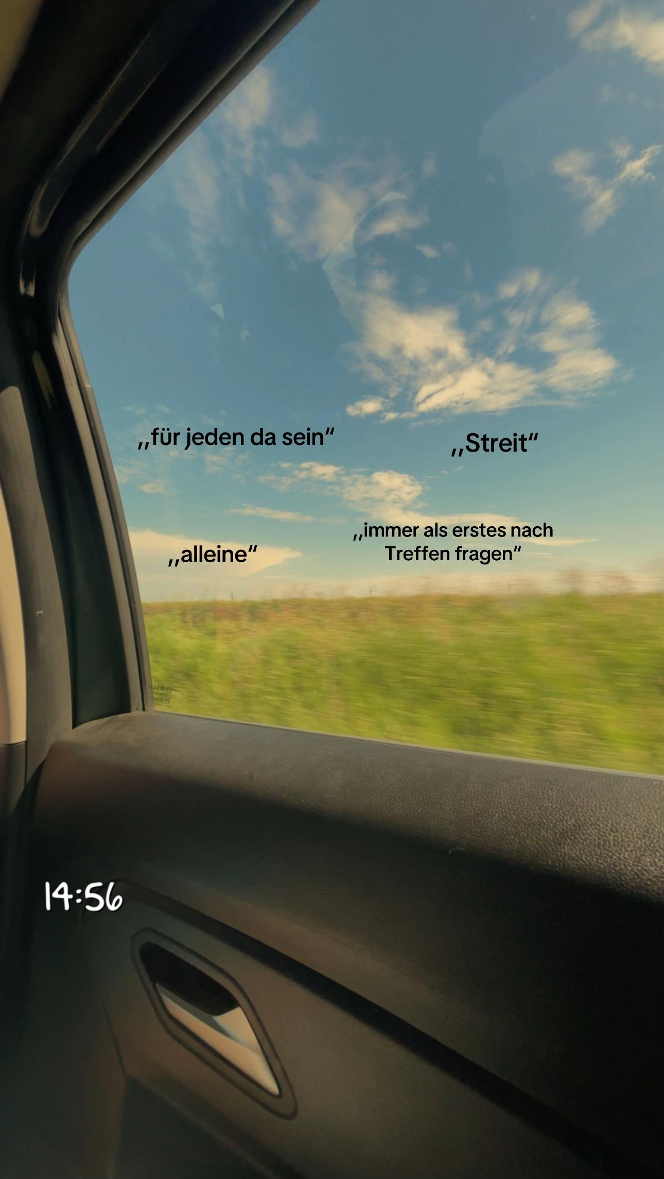 @𝕷𝖔𝖙𝖙𝖊.