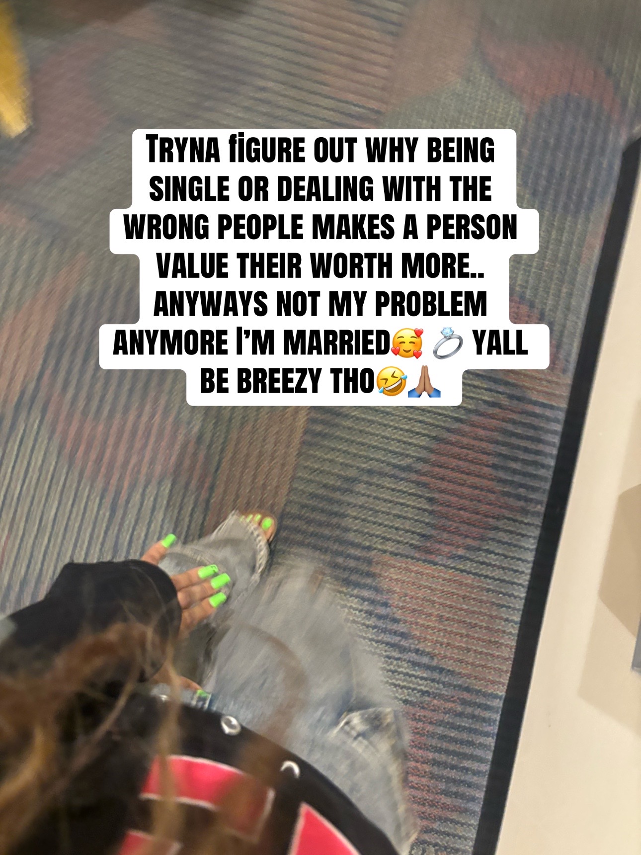 @_ms.h0lly_wood