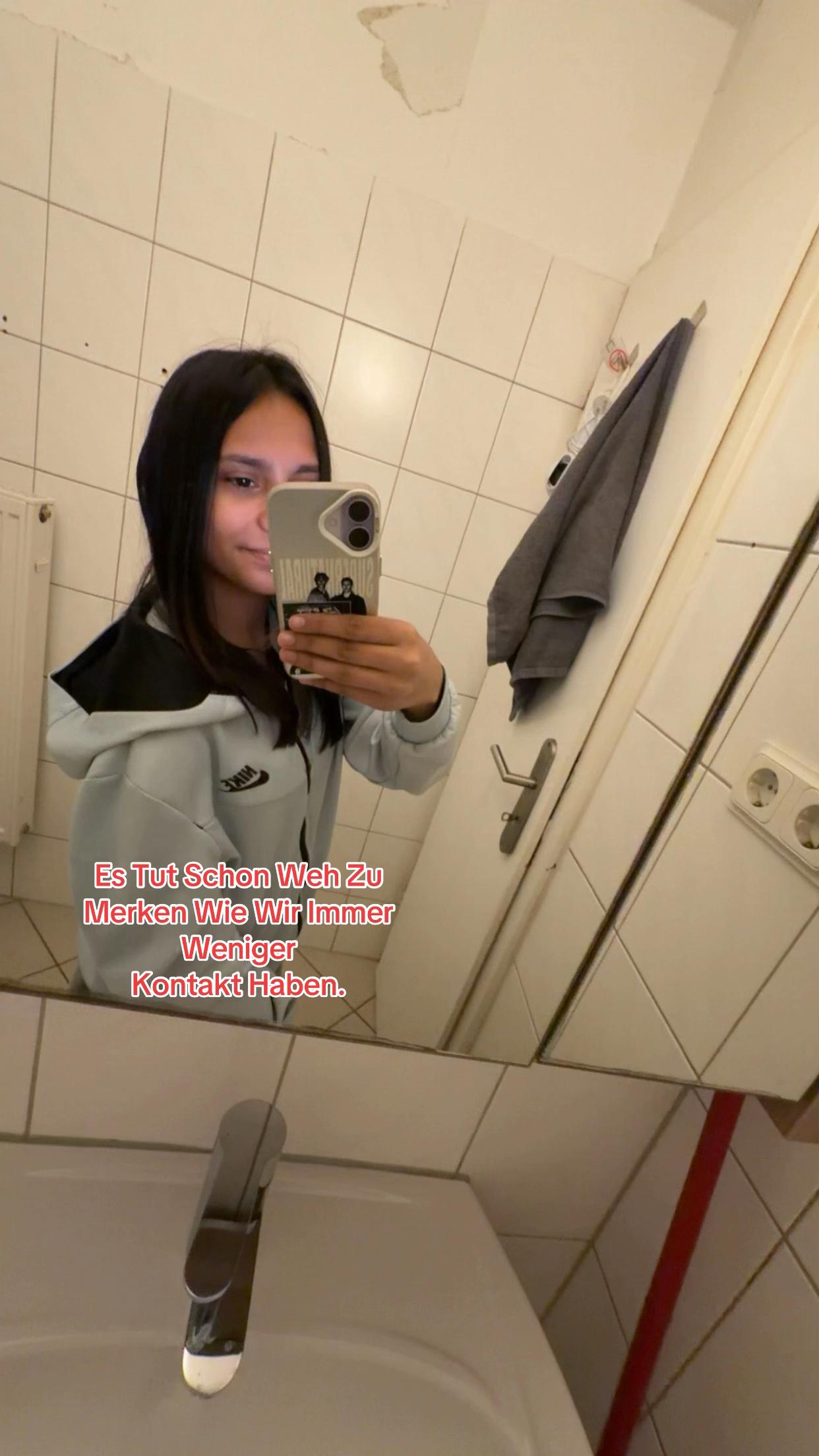 @Angi47